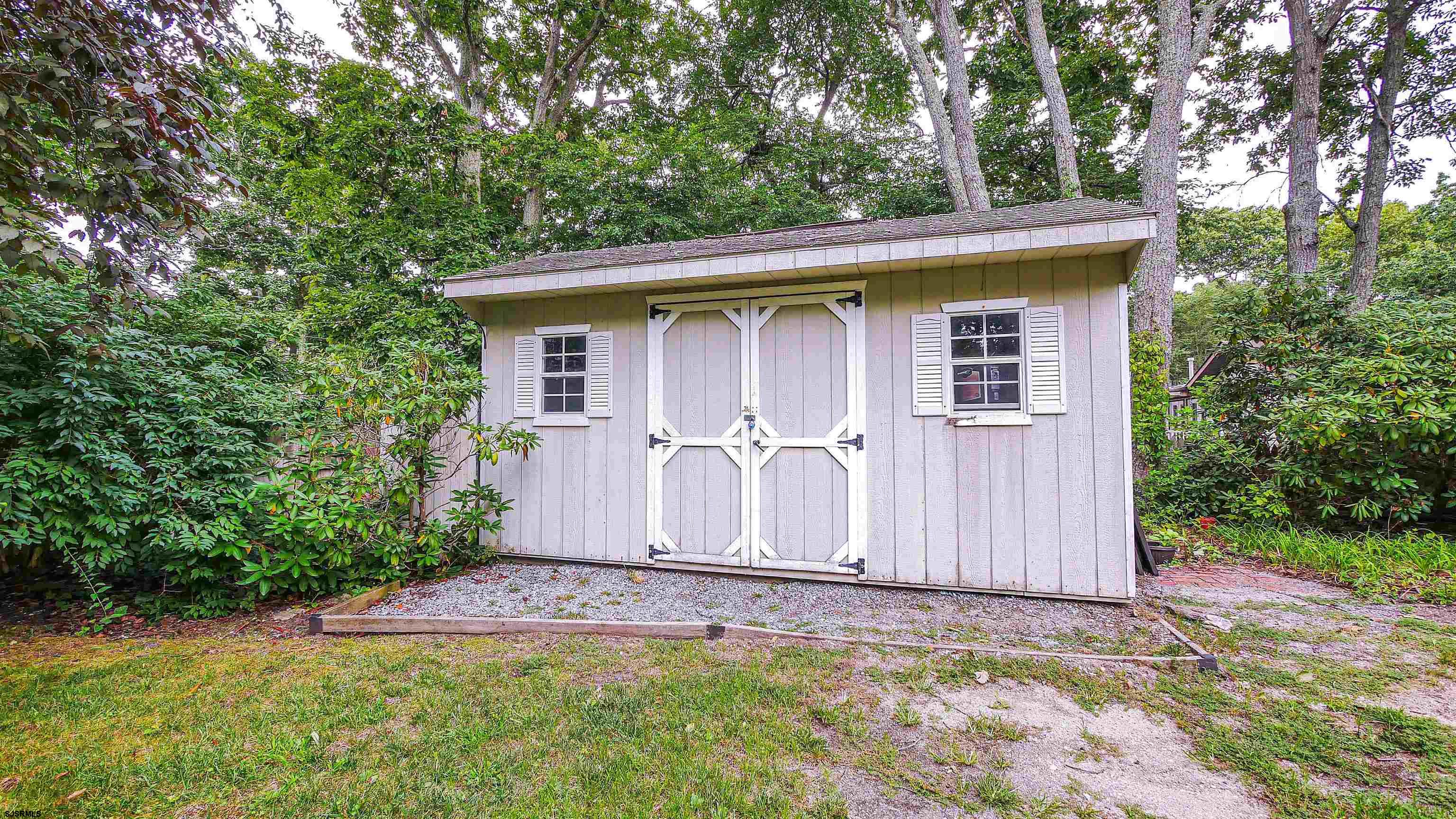 34 Jill Ave