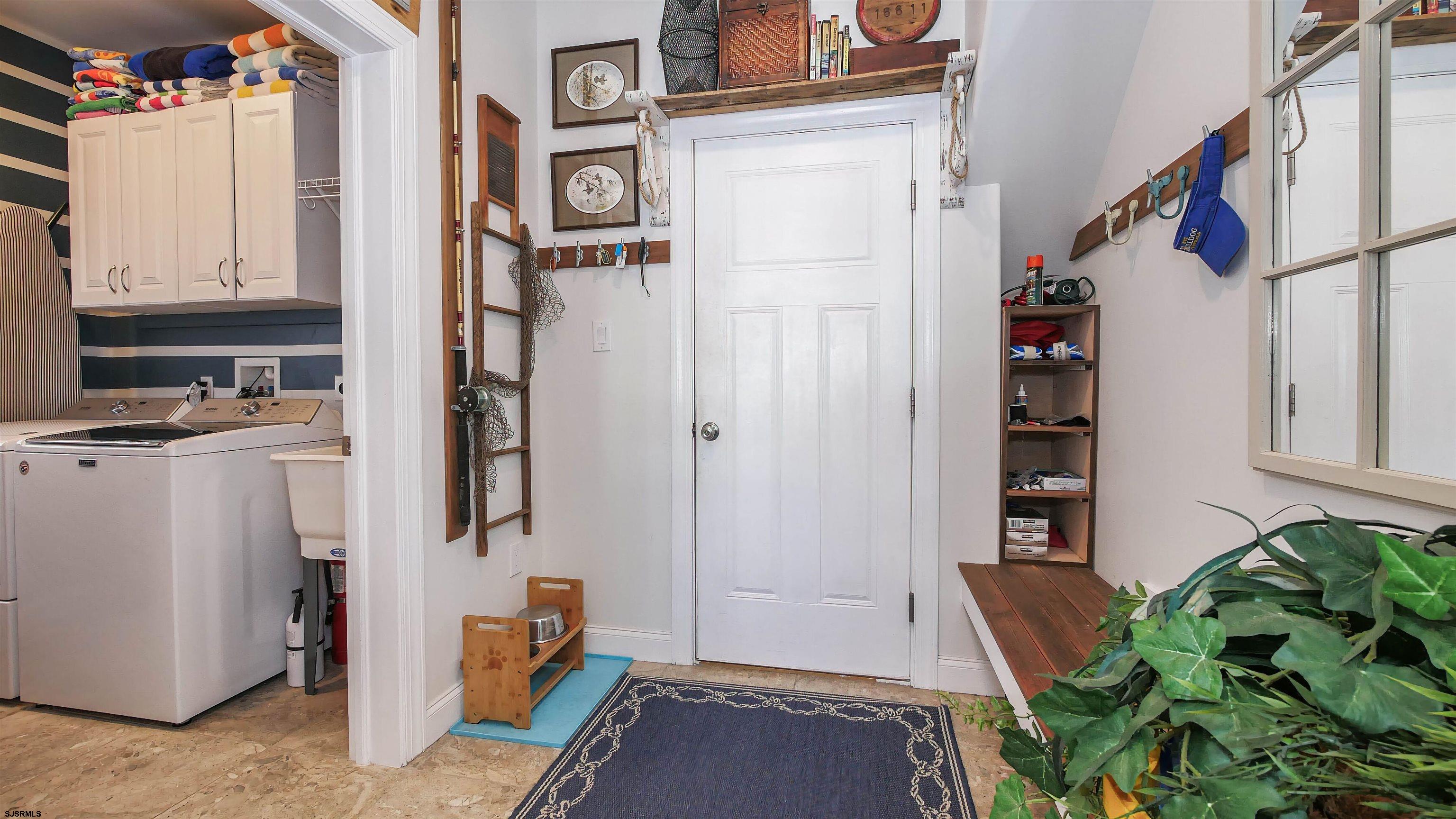 8 Tobago Ln