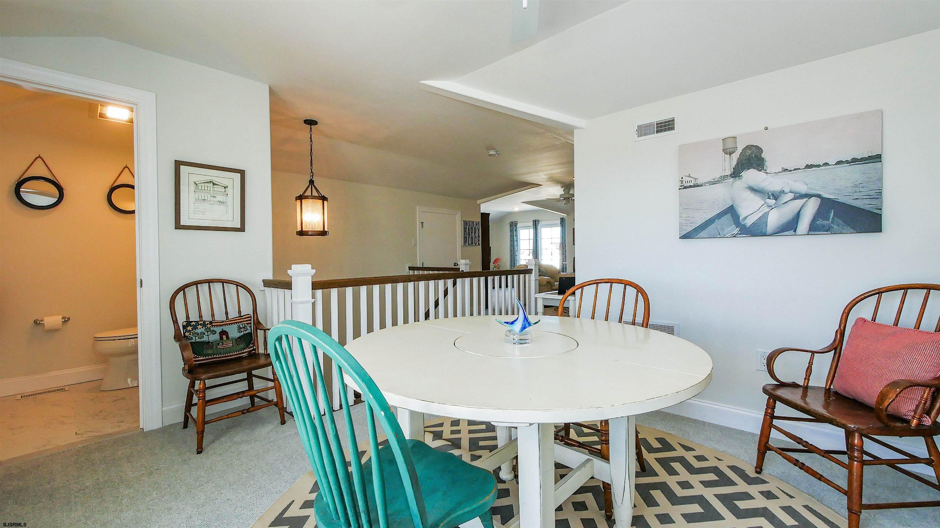 8 Tobago Ln