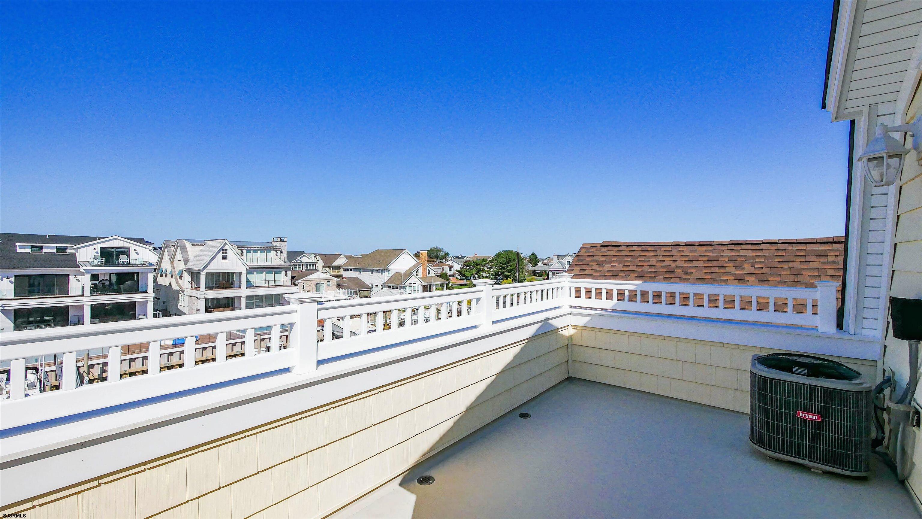 8 Tobago Ln