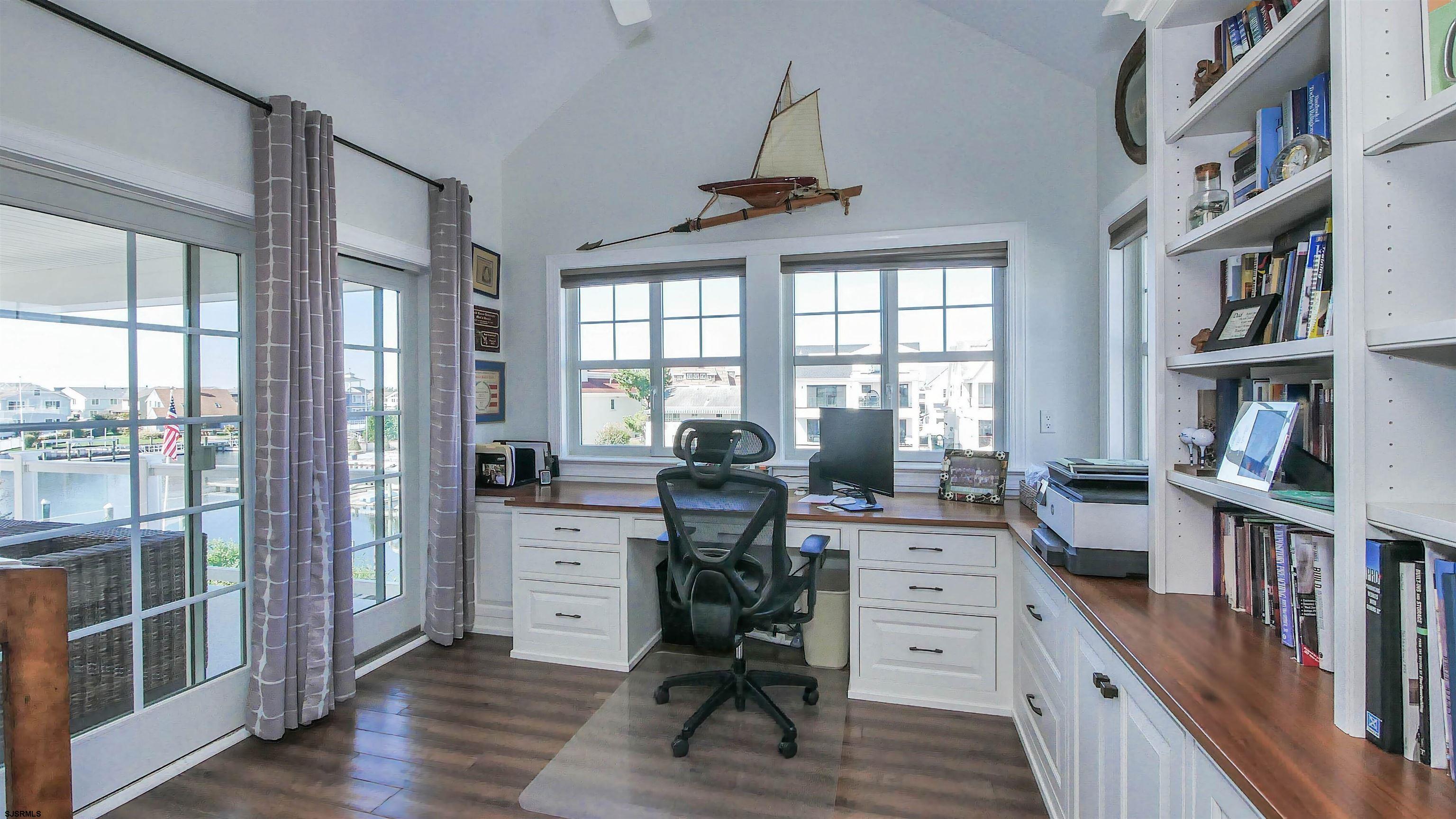 8 Tobago Ln
