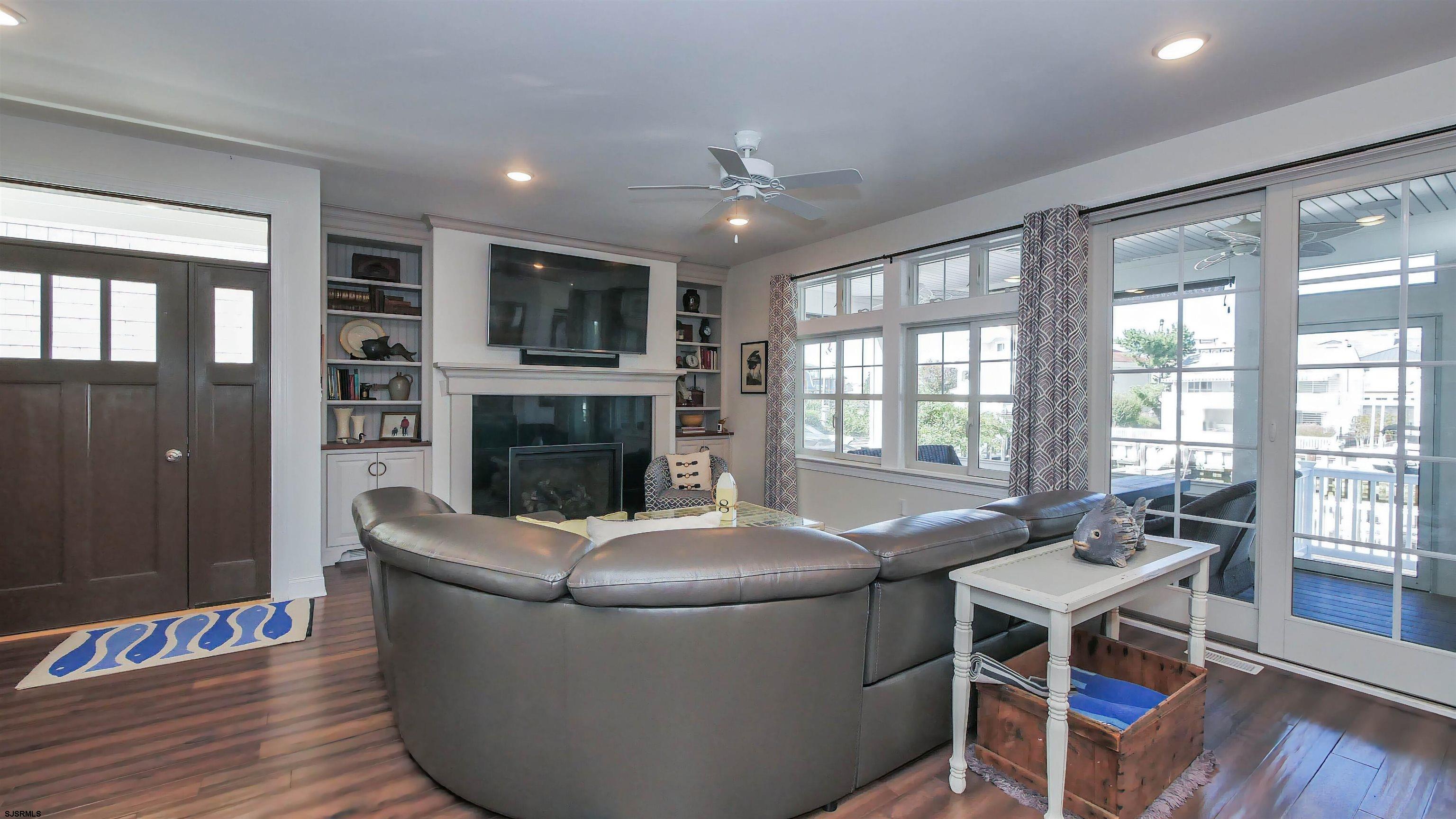 8 Tobago Ln