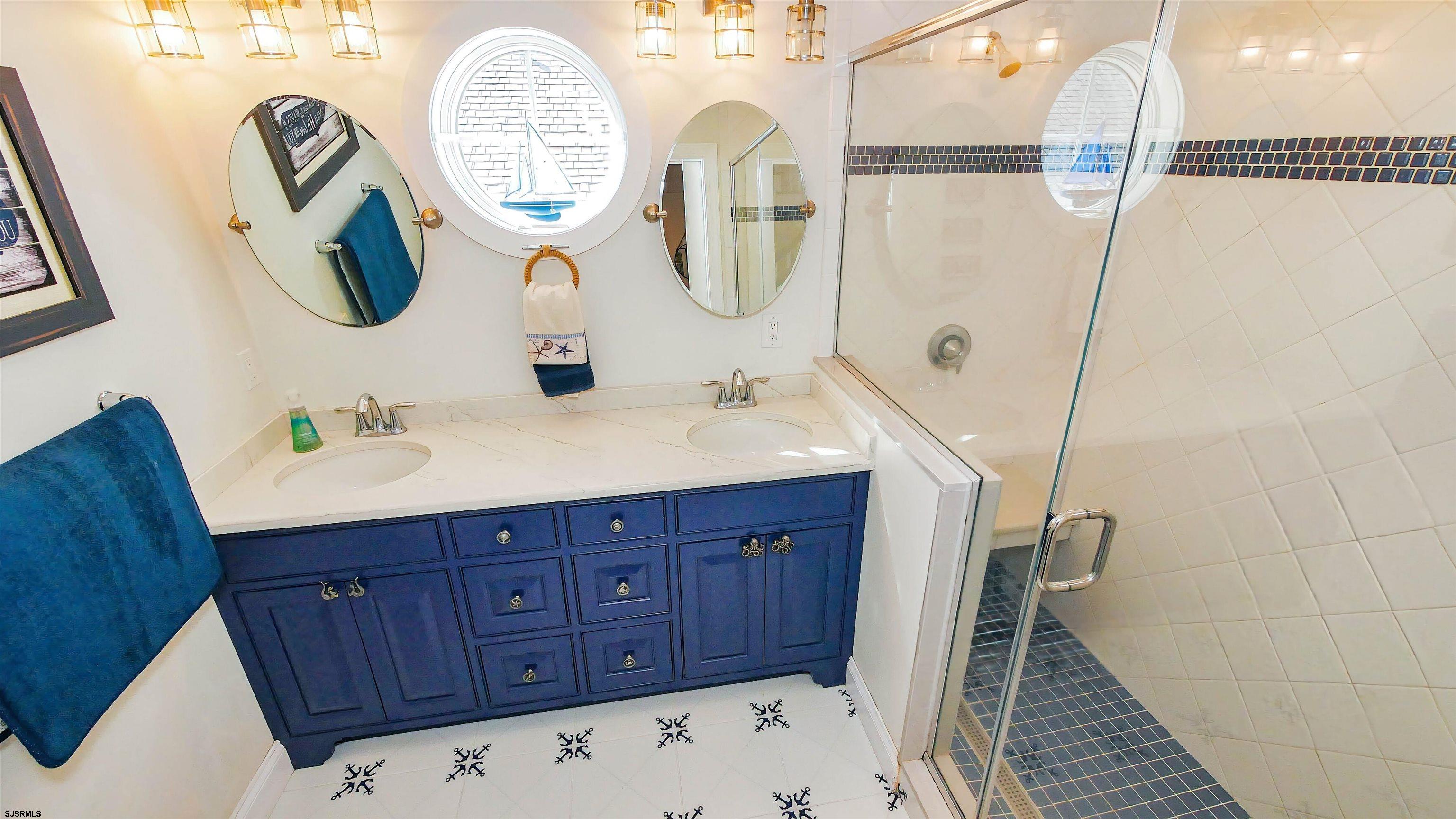 8 Tobago Ln