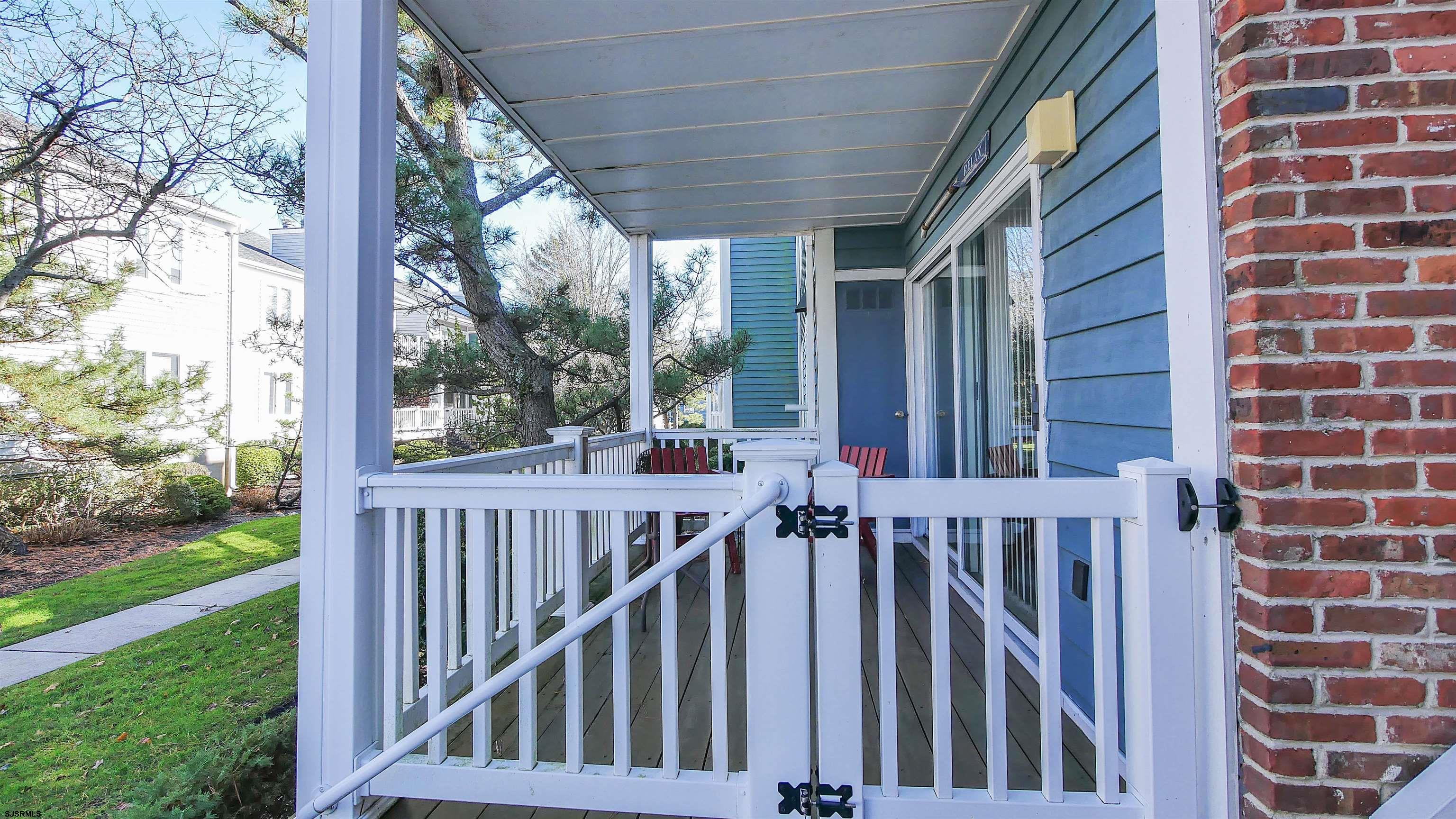 407 Harbour Cove Unit: 407