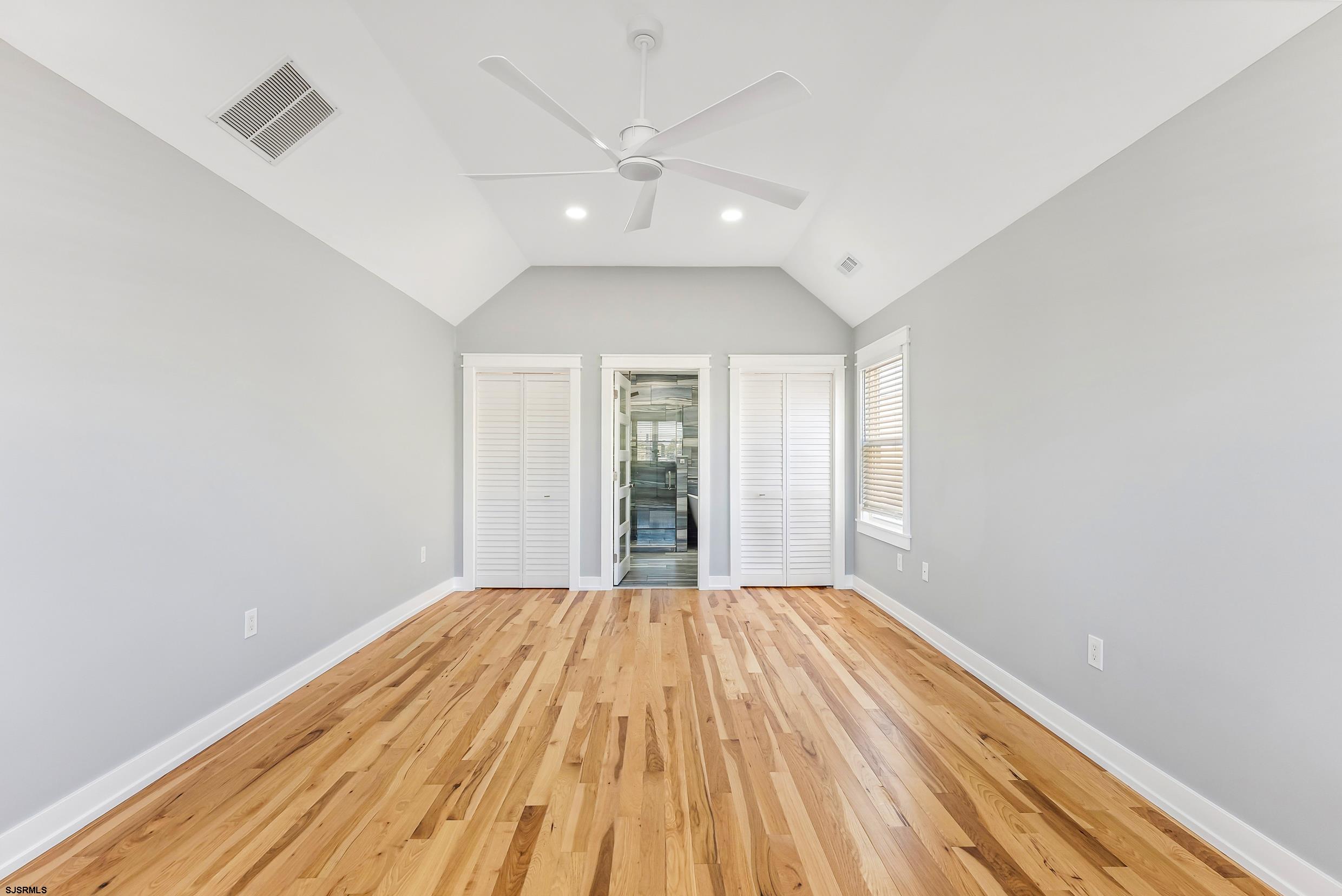 10 W 28th Street