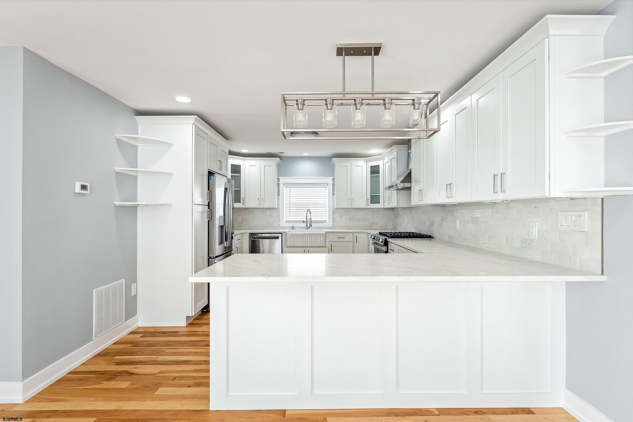 10 W 28th Street