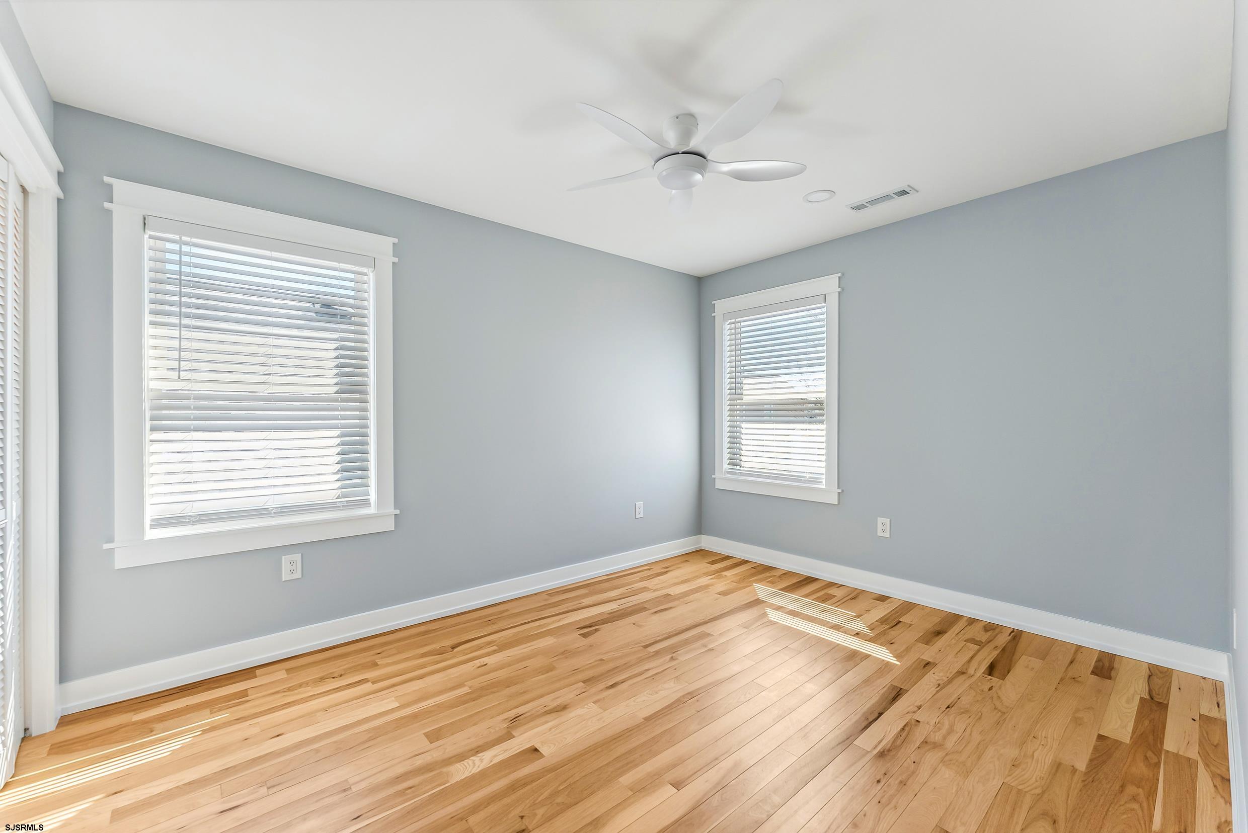 10 W 28th Street
