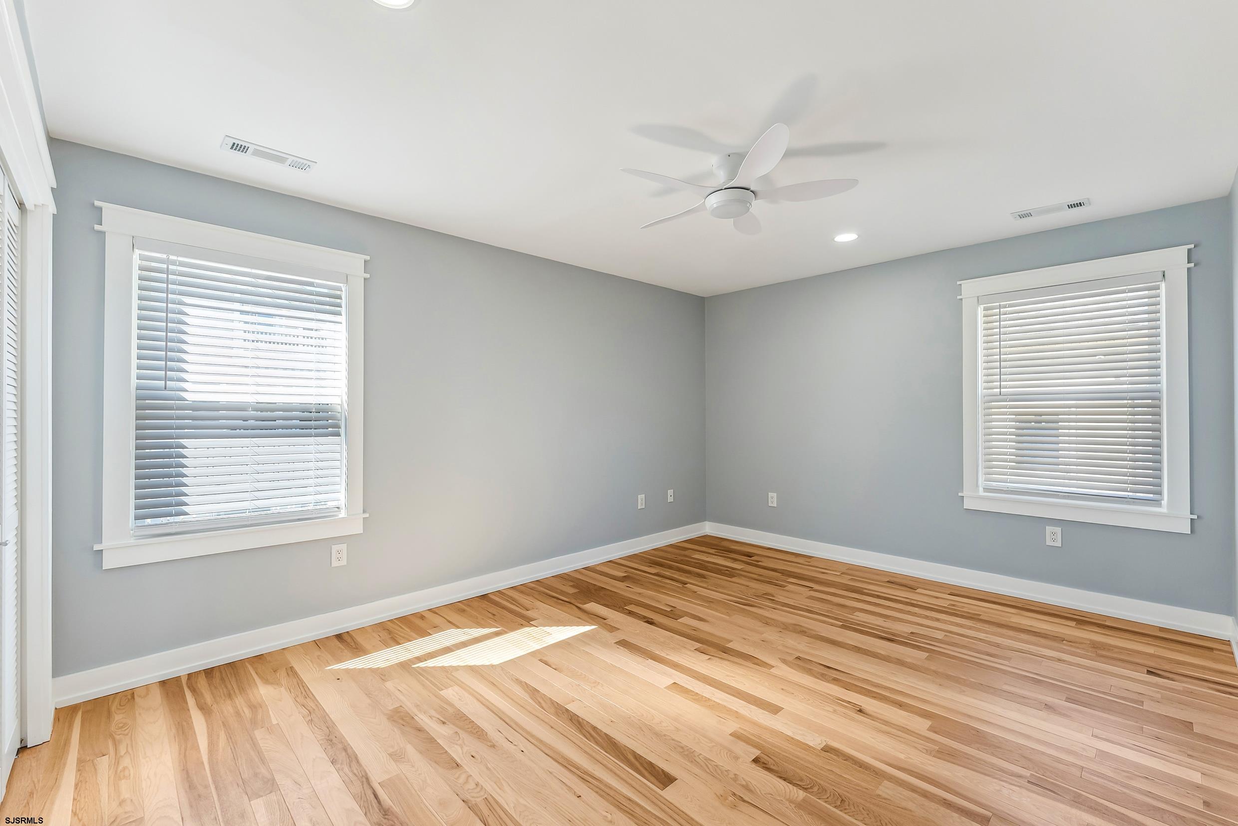 10 W 28th Street