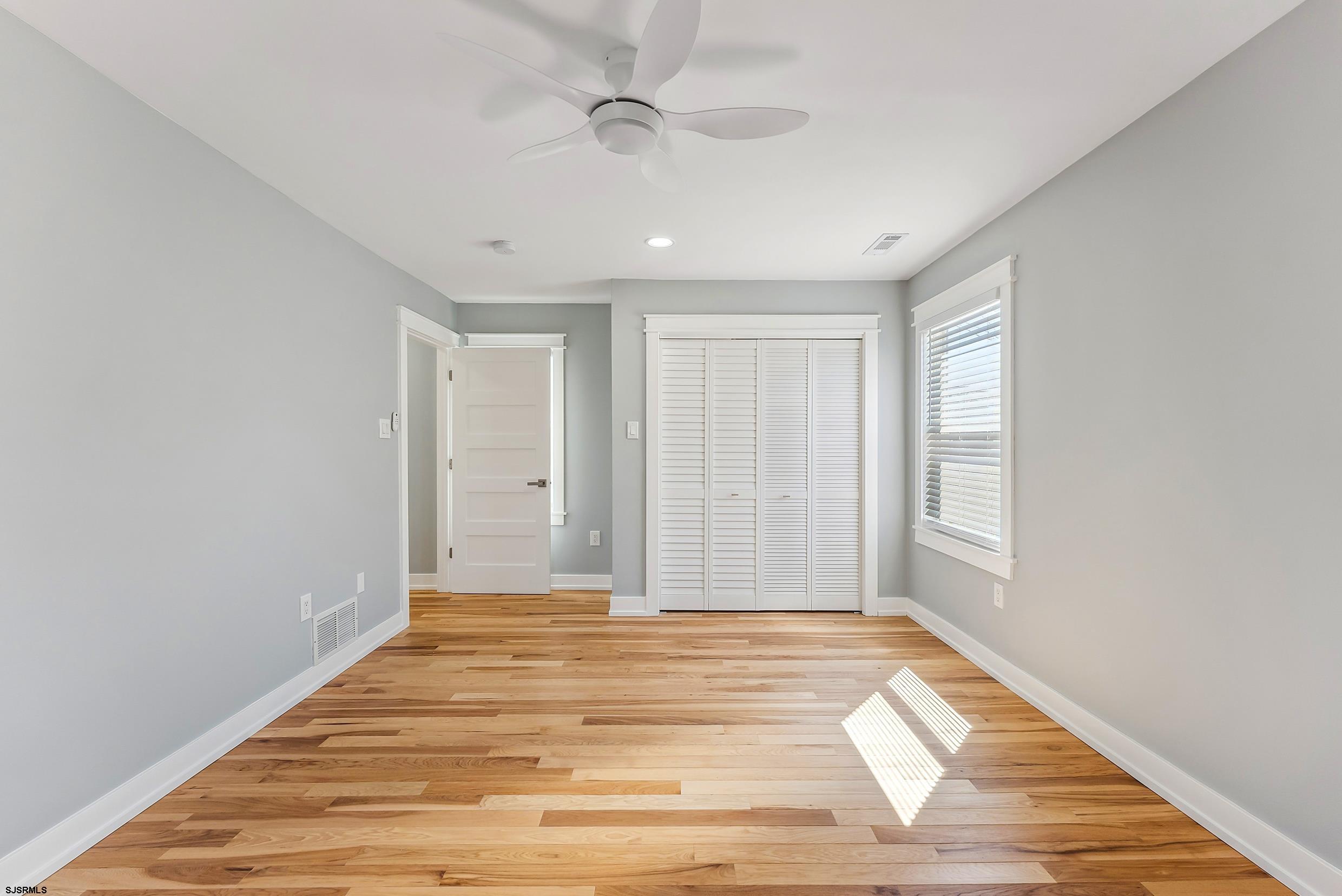 10 W 28th Street