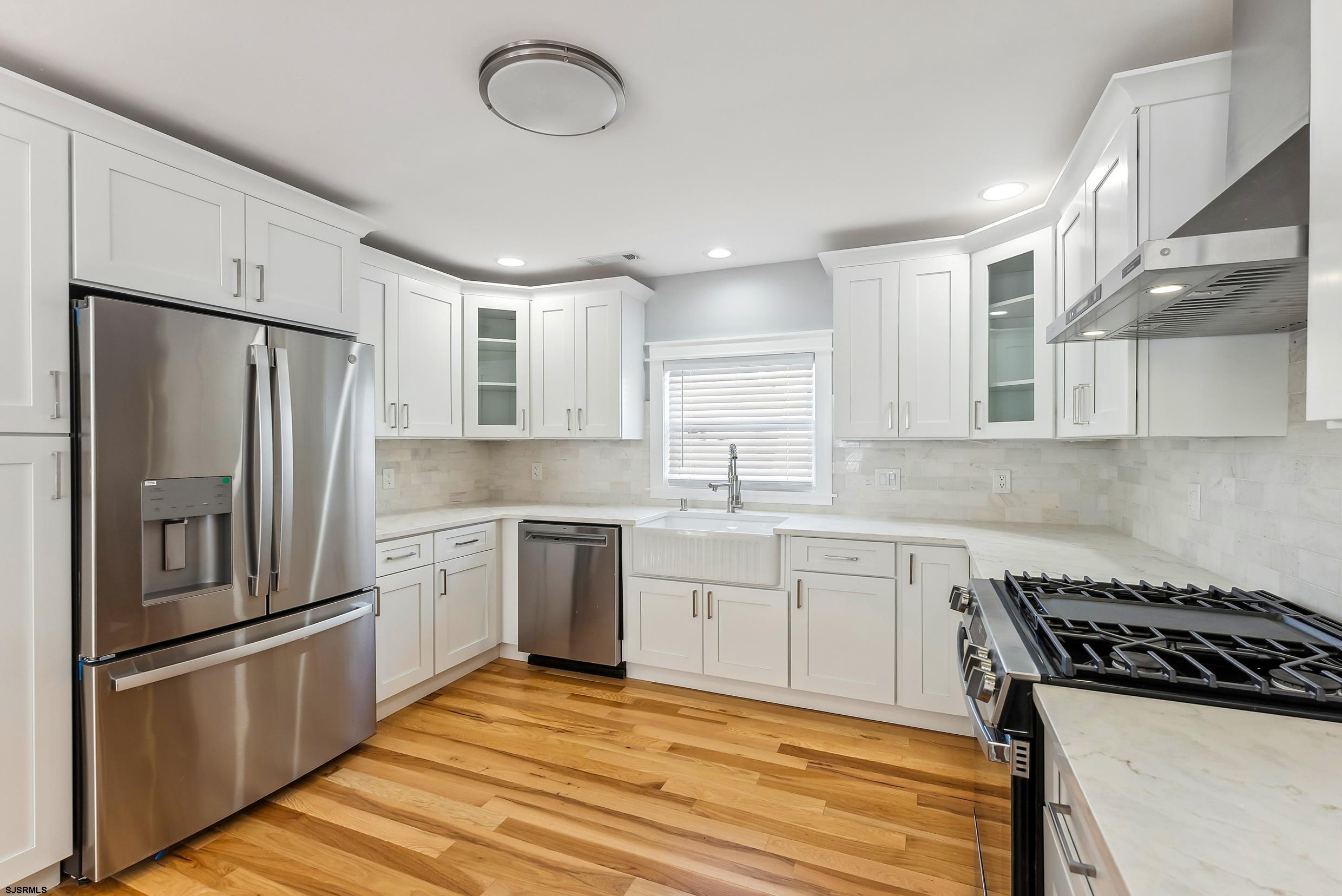 10 W 28th Street