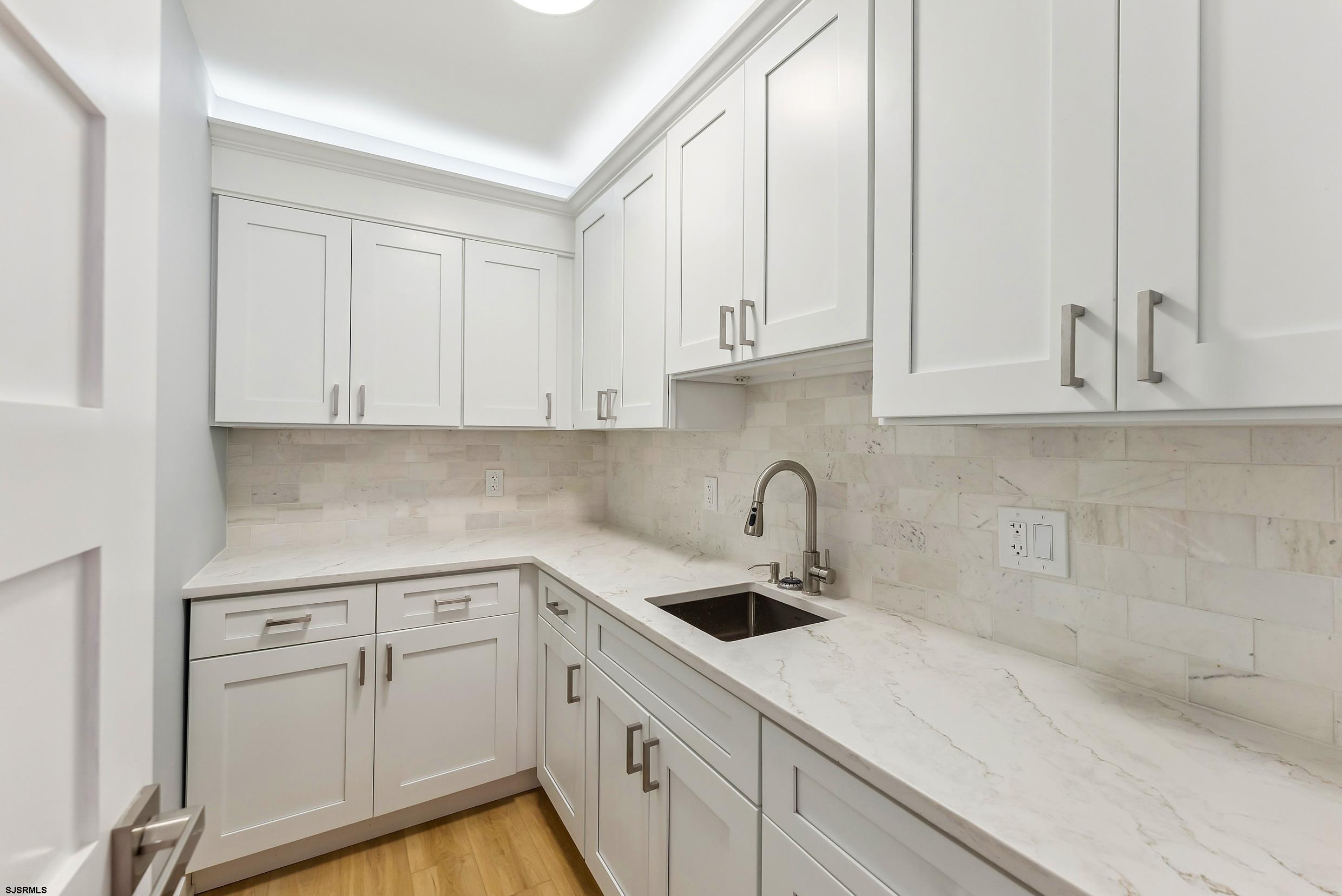 10 W 28th Street