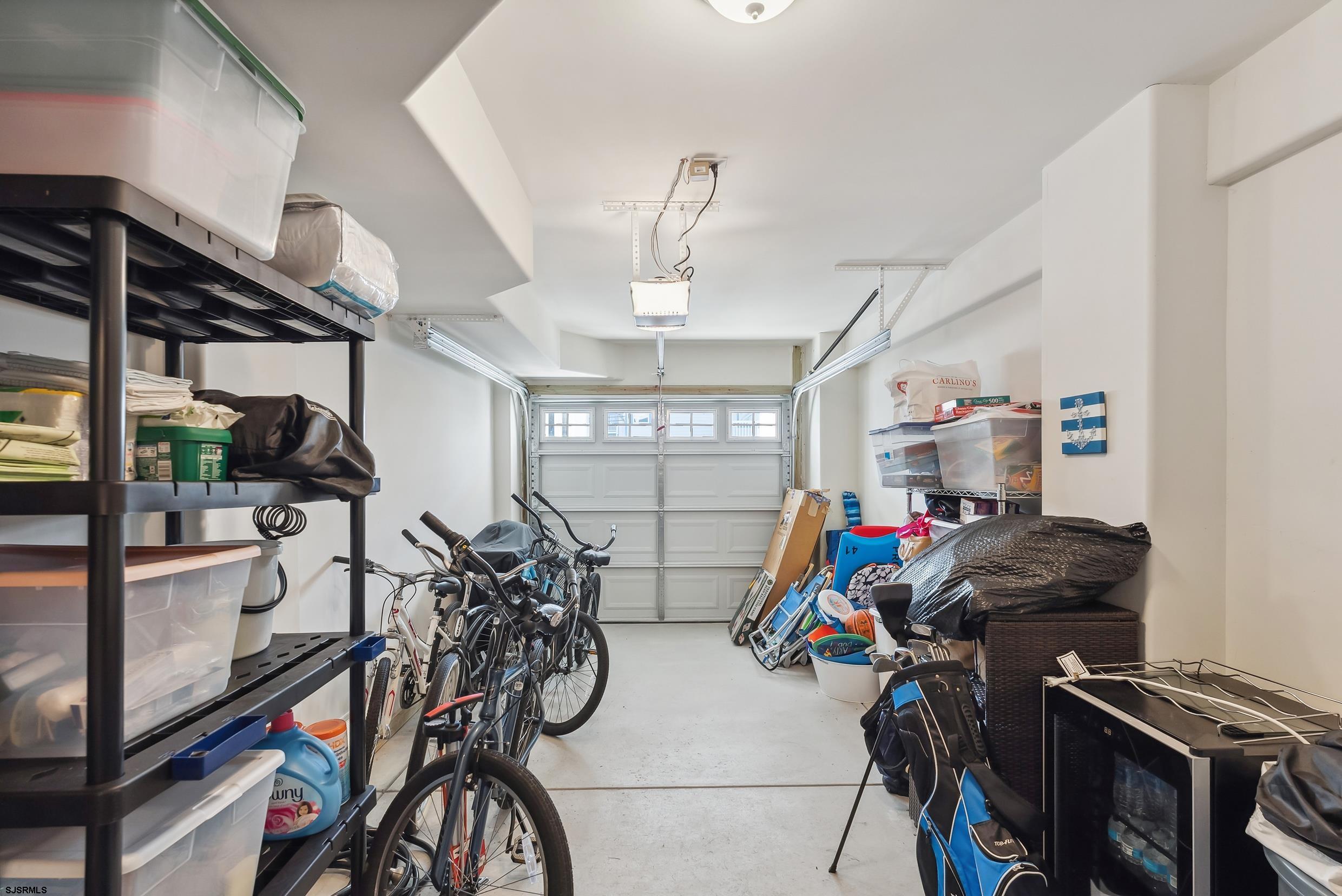 3621 Asbury Ave Unit: 1st Floor