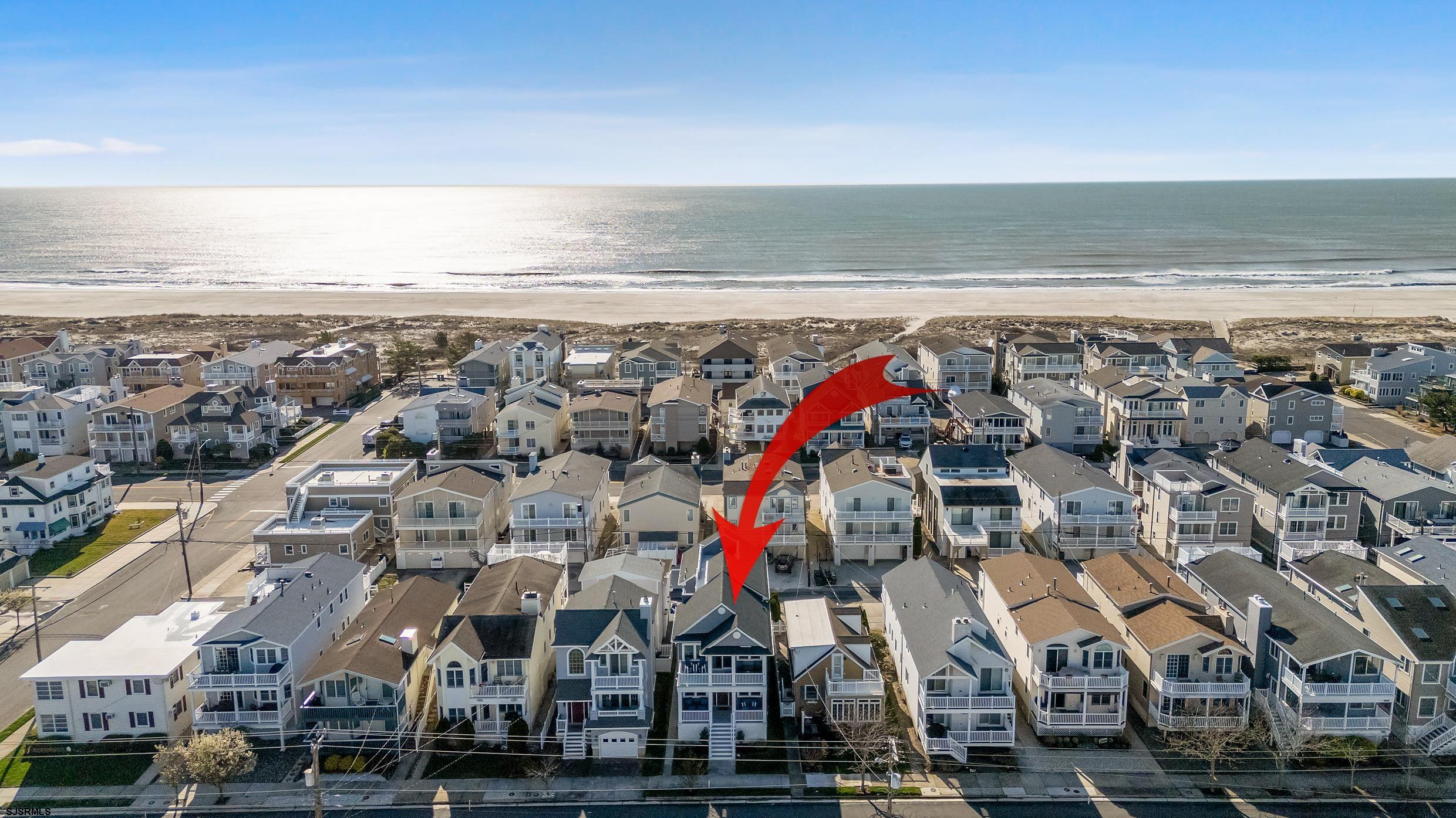 3621 Asbury Ave Unit: 1st Floor