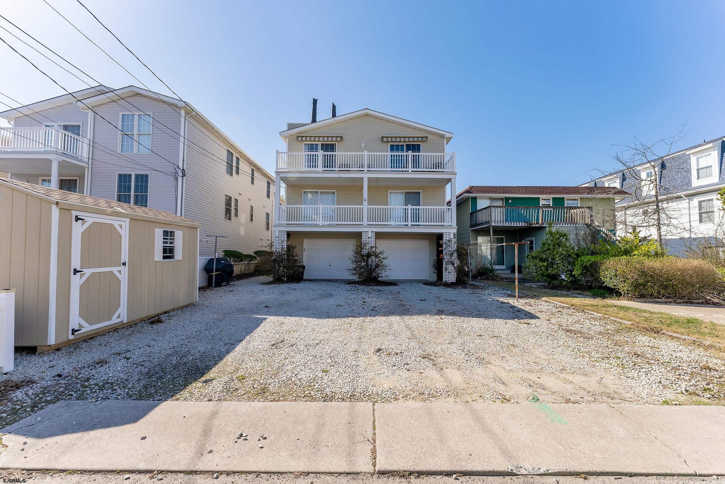 5511 Simpson Ave Unit: 2