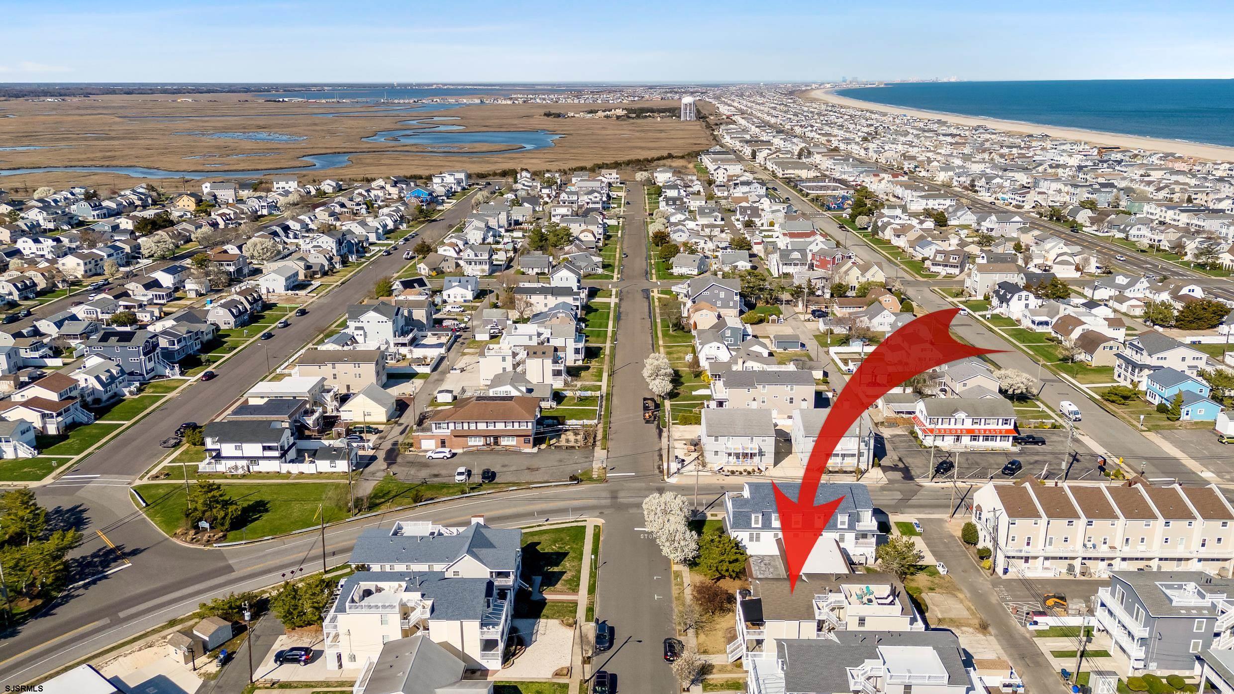 5511 Simpson Ave Unit: 2