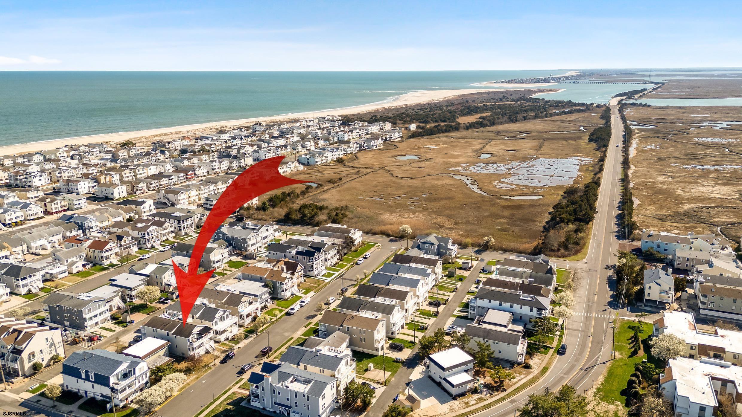 5511 Simpson Ave Unit: 2