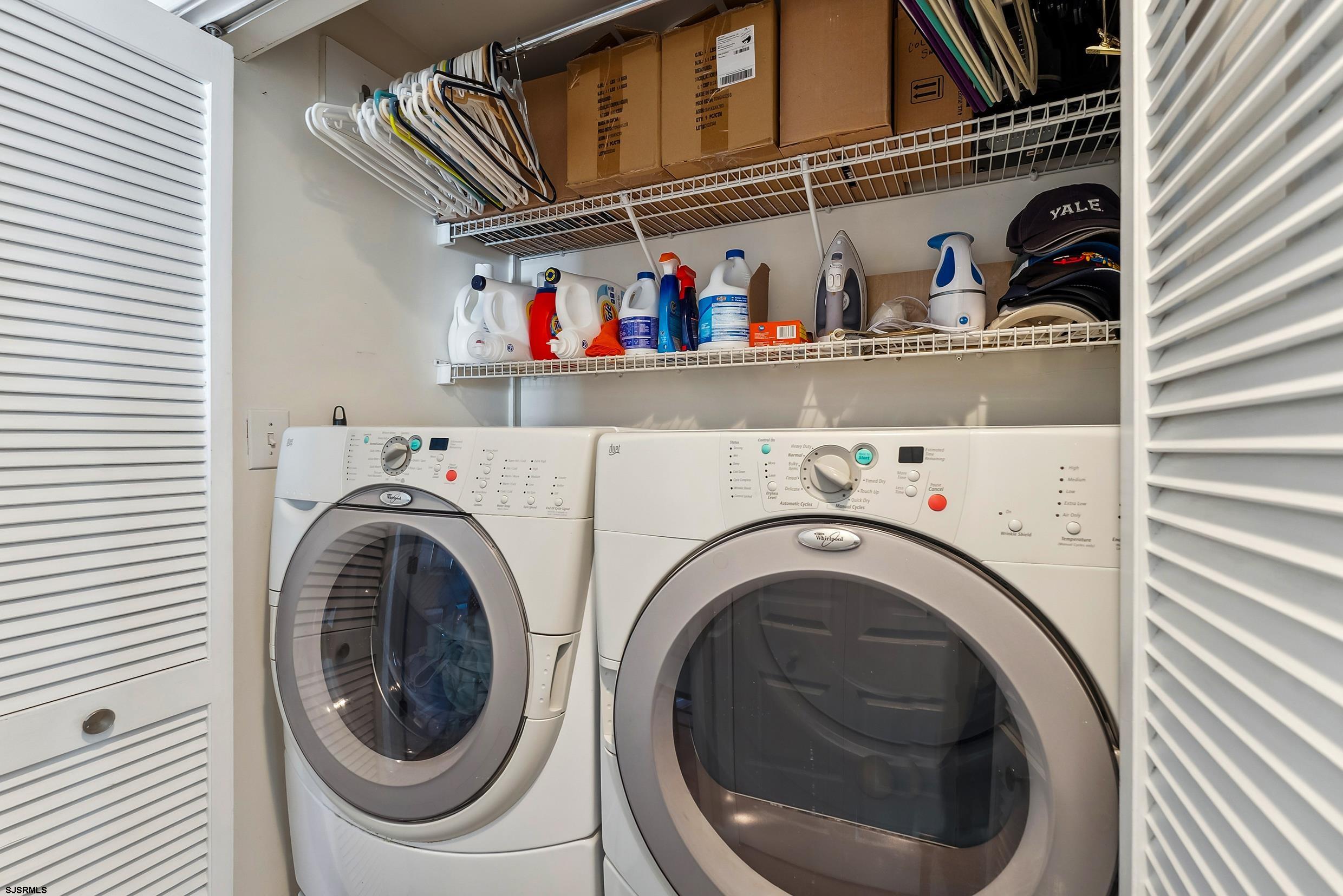 5511 Simpson Ave Unit: 2