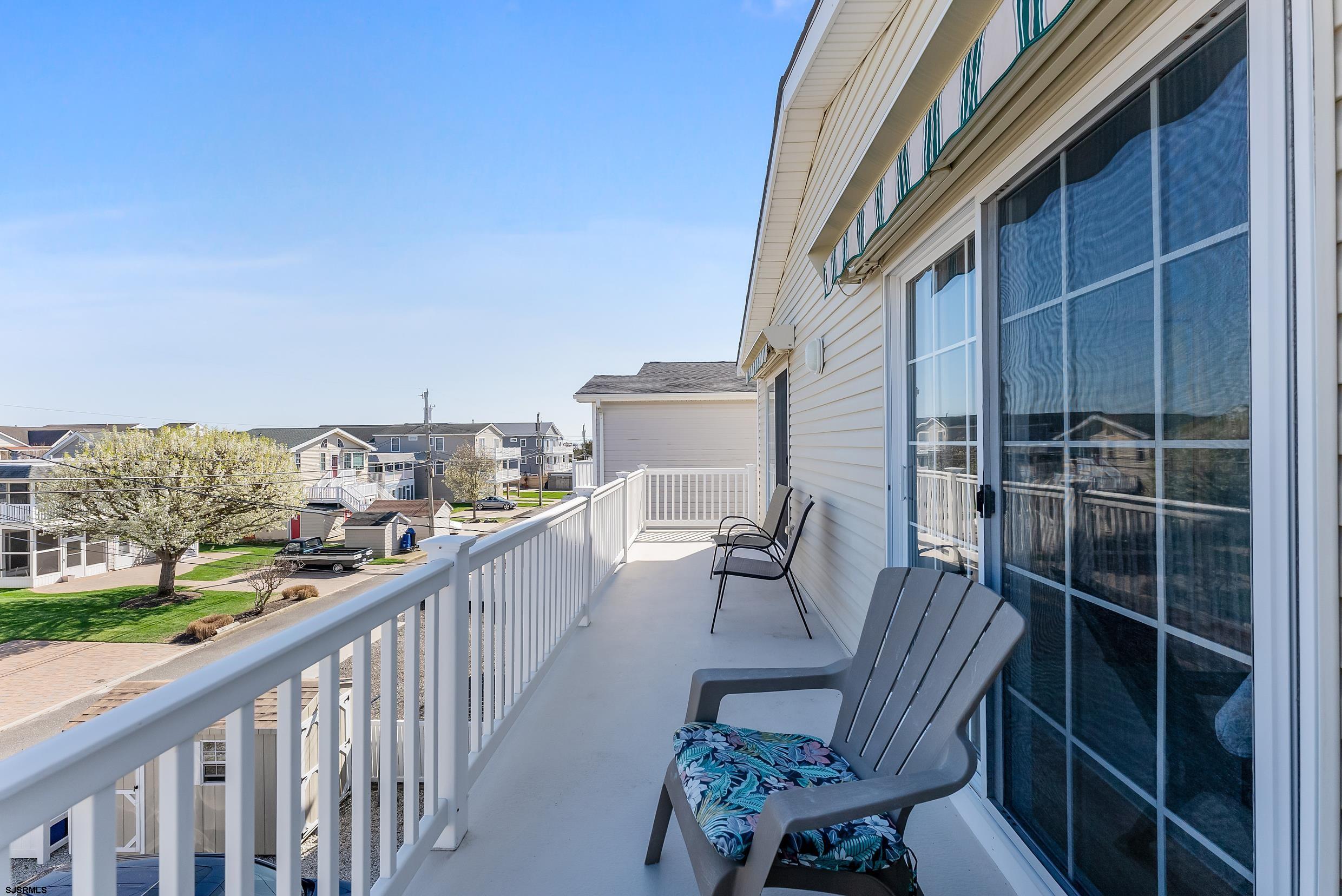 5511 Simpson Ave Unit: 2