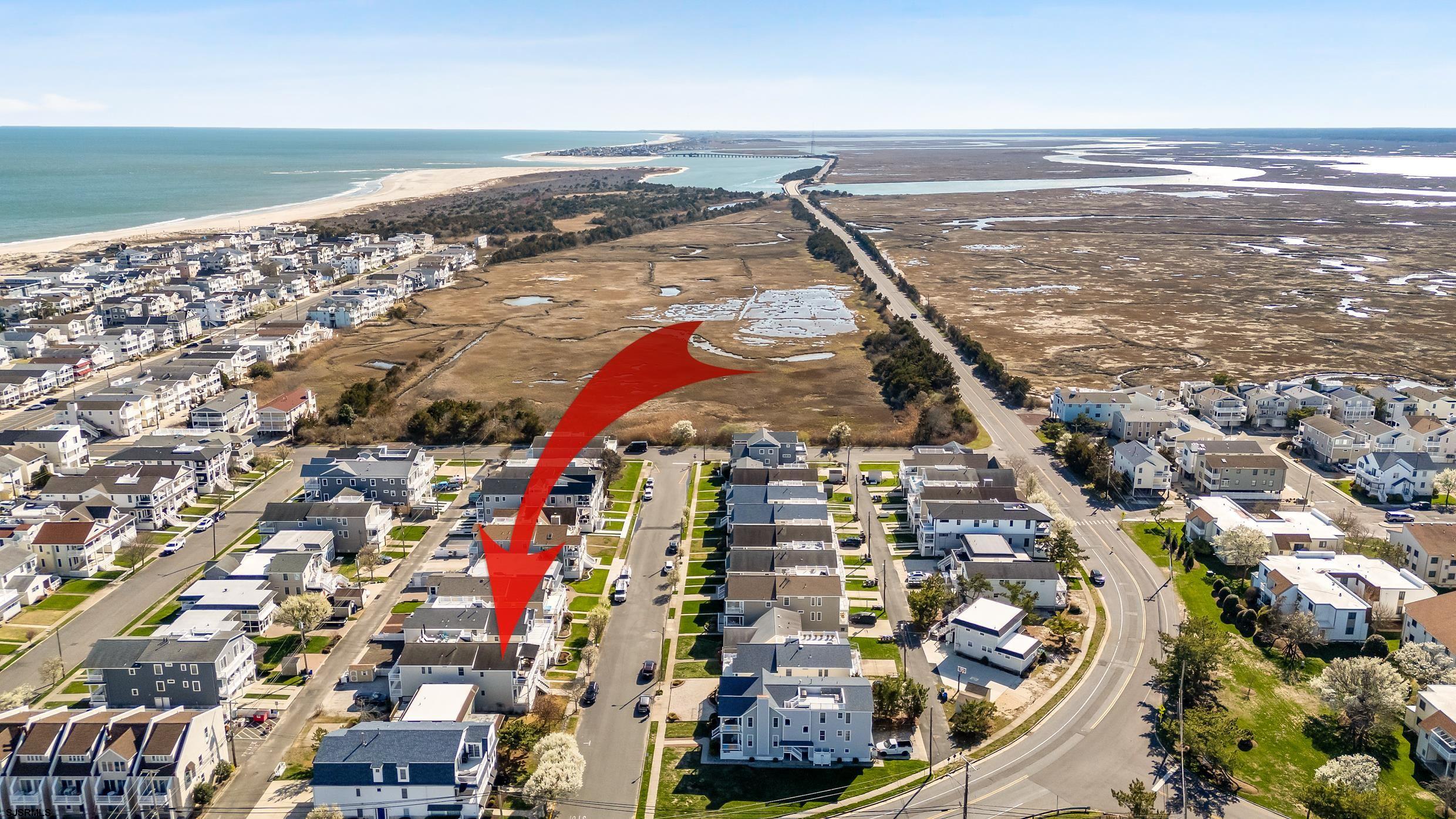 5511 Simpson Ave Unit: 2