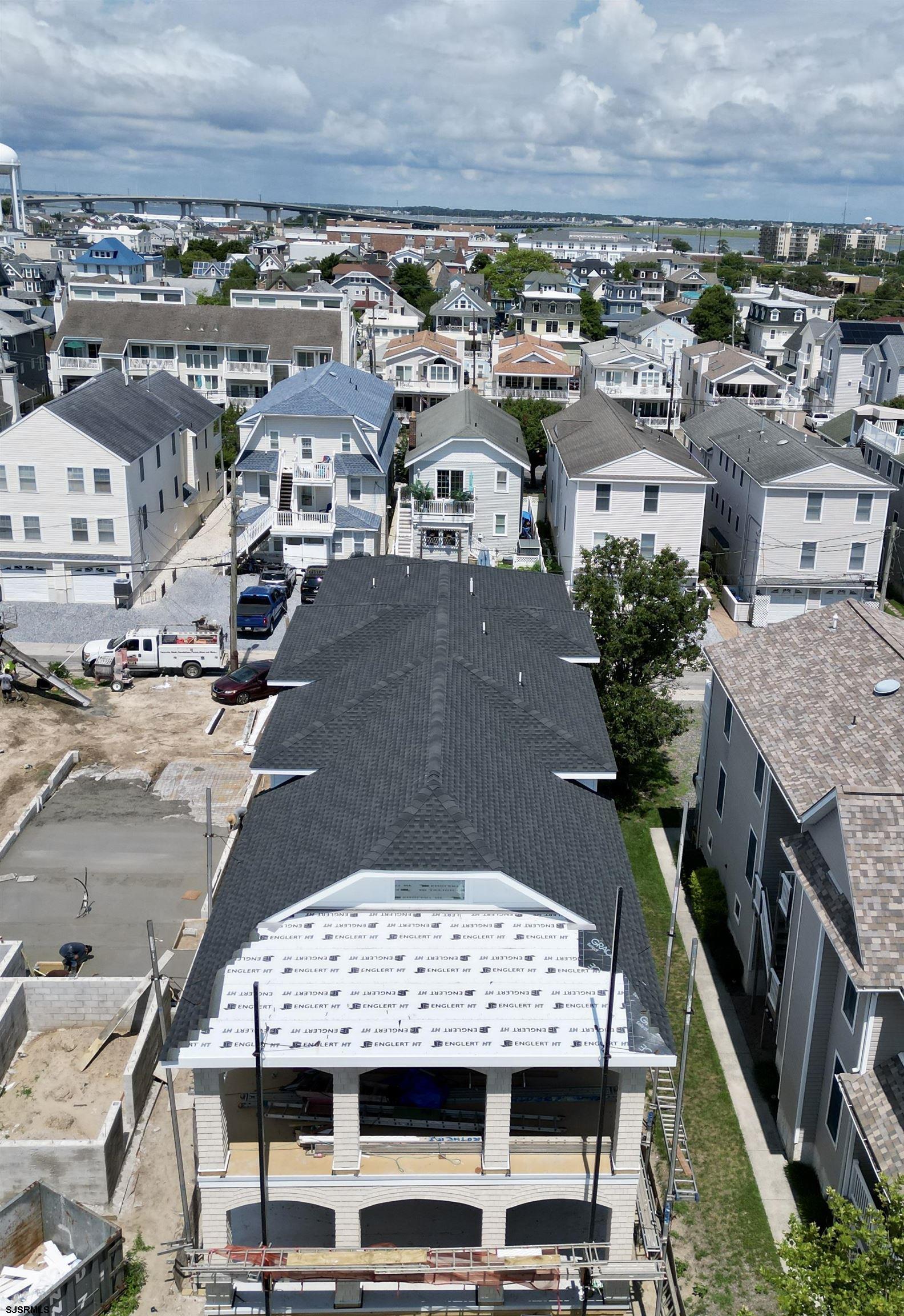 618 Atlantic Ave Unit: 2nd Floor
