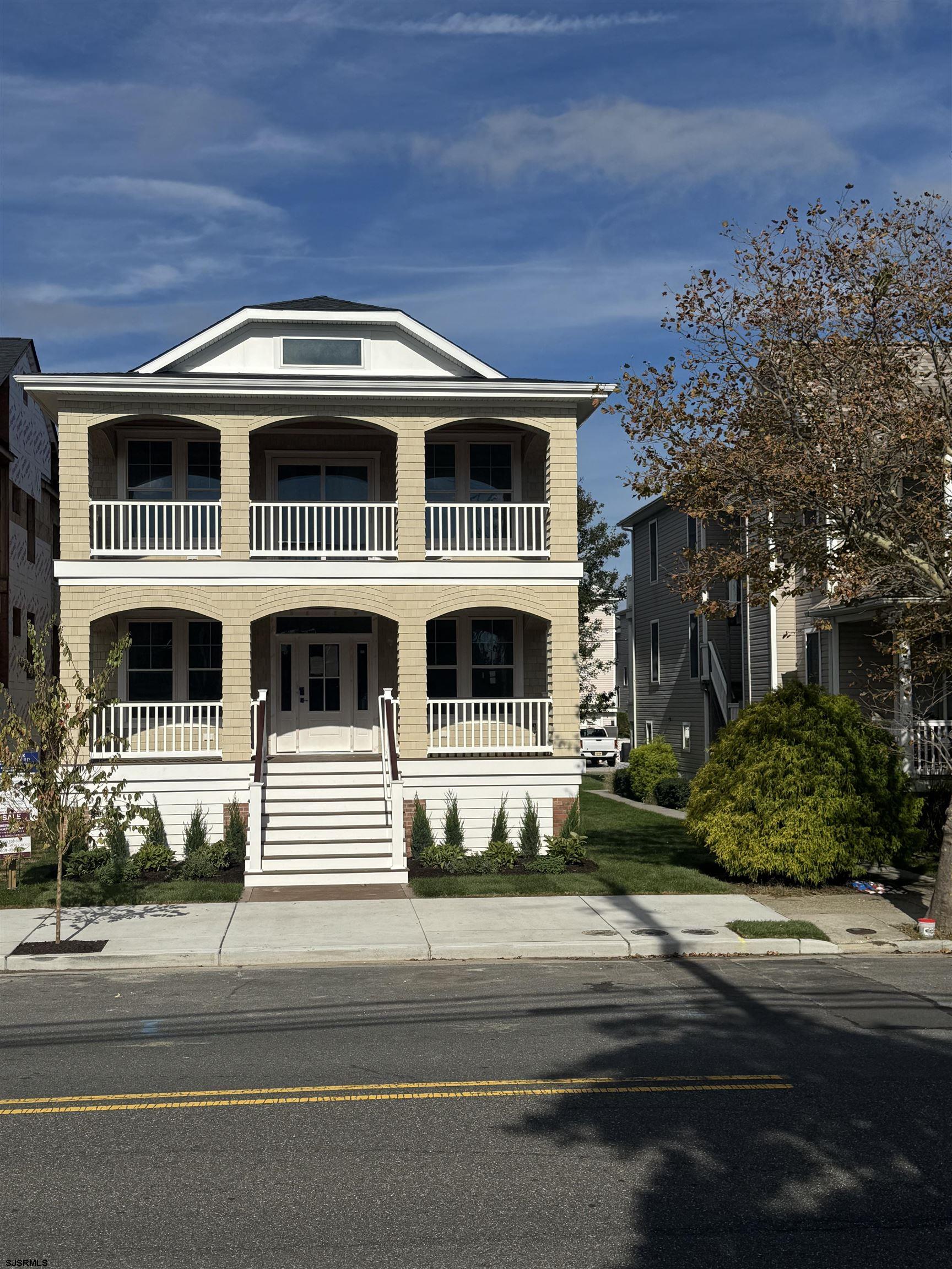 616 Atlantic Ave Unit: 1st Floor