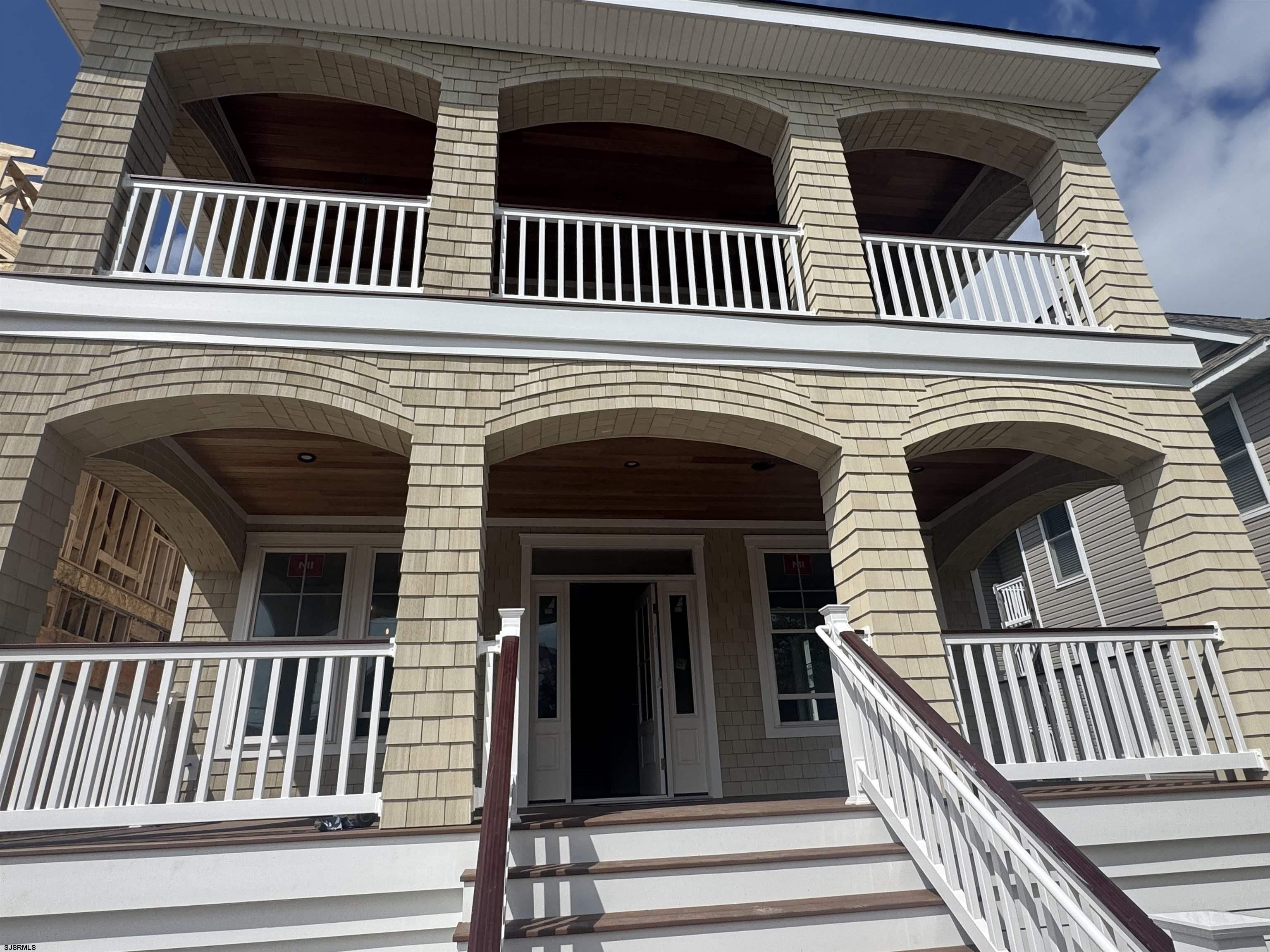 616 Atlantic Ave Unit: 1st Floor