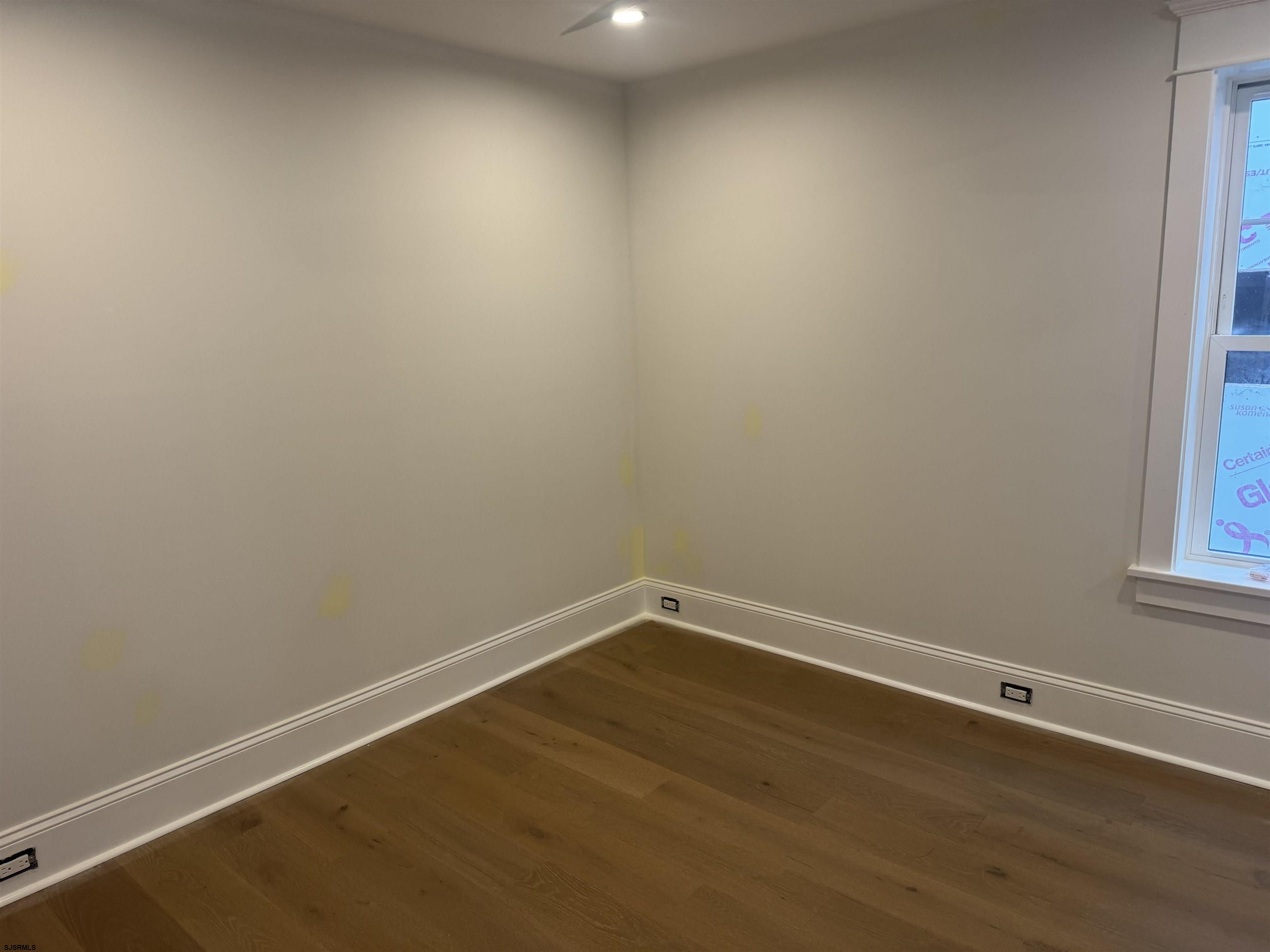 618 Atlantic Ave Unit: 2nd Floor