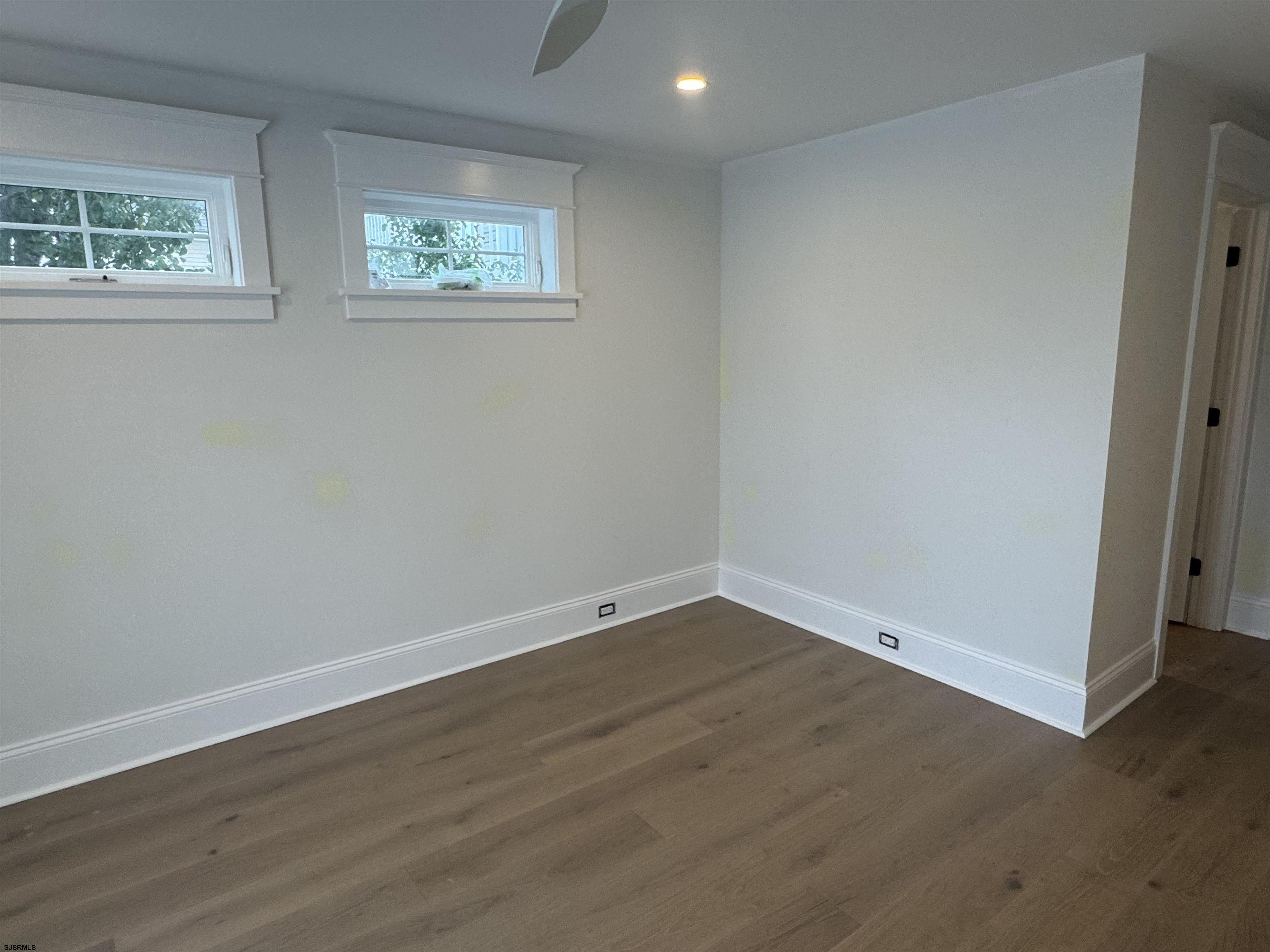 618 Atlantic Ave Unit: 2nd Floor