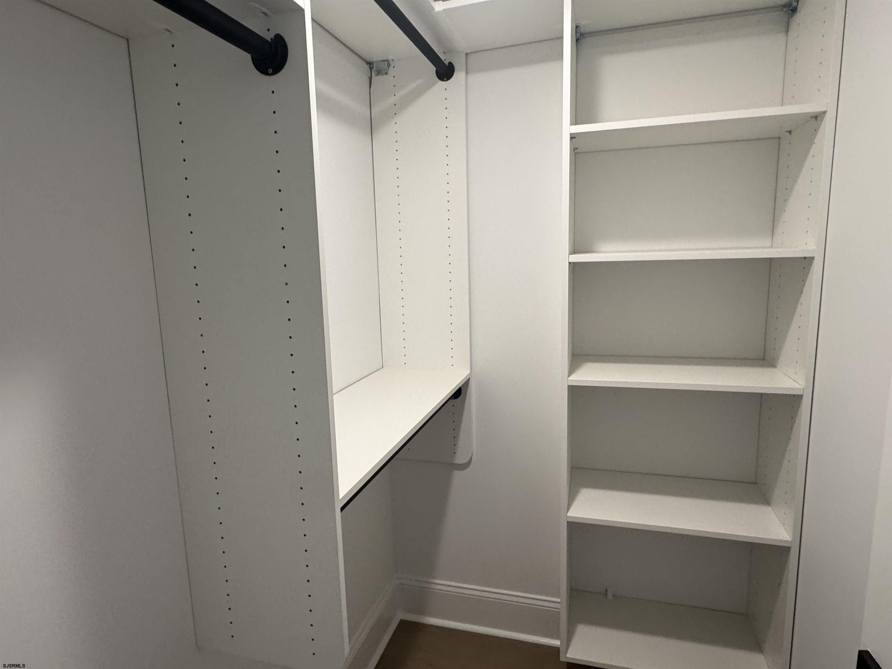 618 Atlantic Ave Unit: 2nd Floor