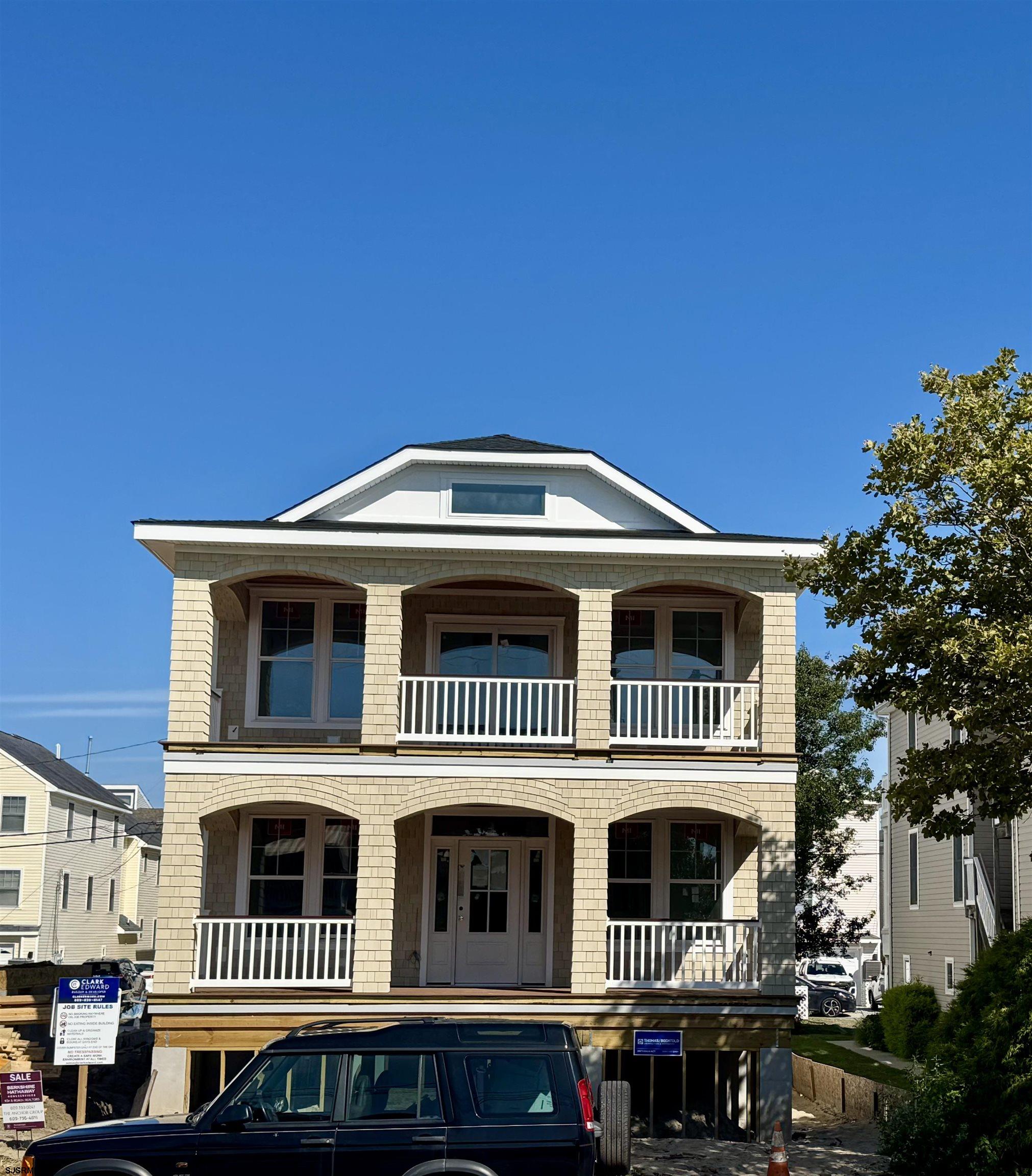 618 Atlantic Ave Unit: 2nd Floor