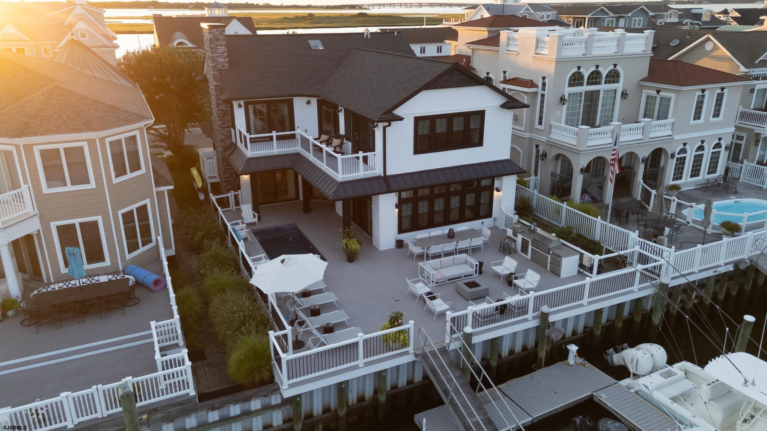 2019 Glenwood Dr