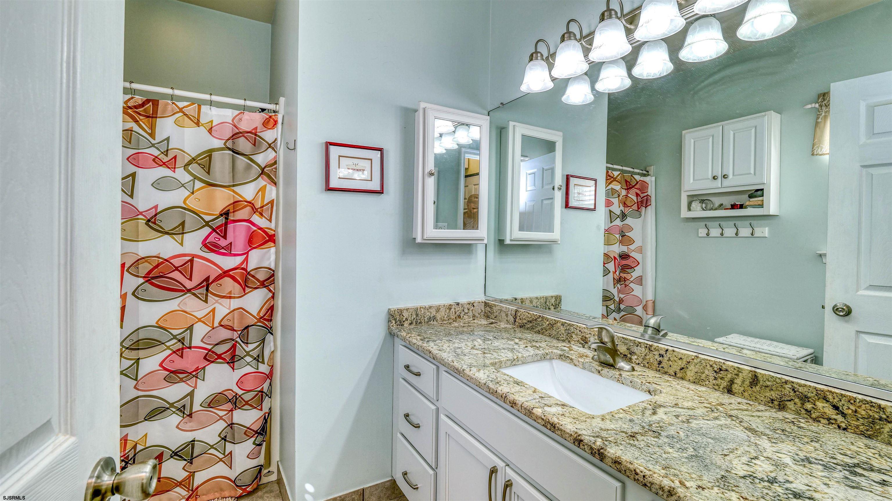 1123 Asbury Ave Unit: C