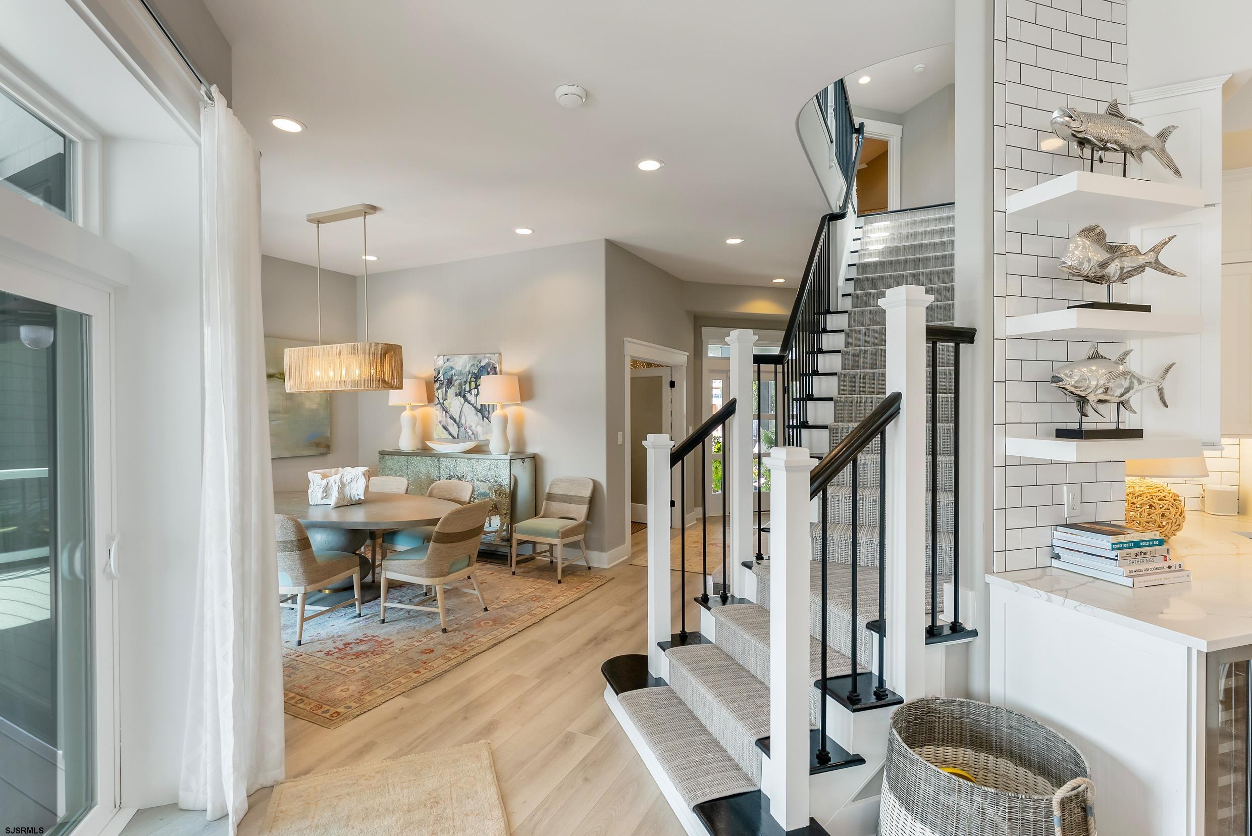 2019 Glenwood Dr
