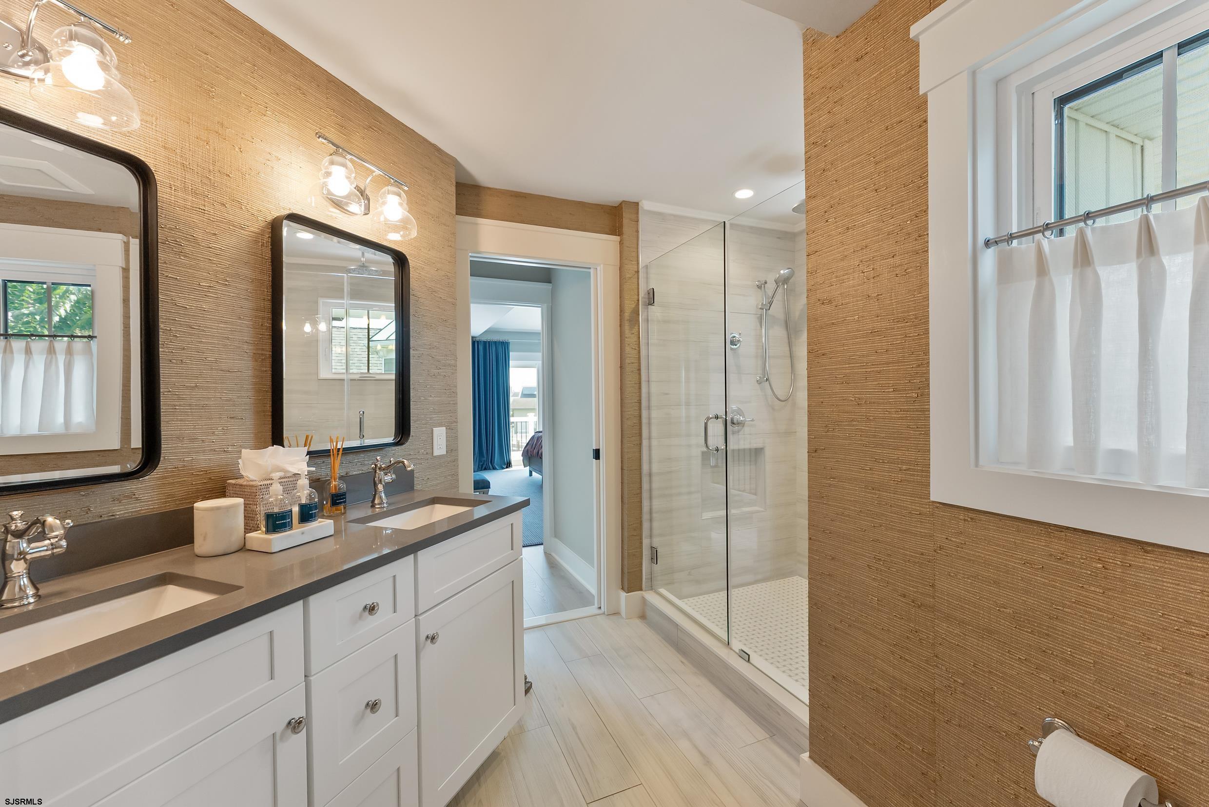 2019 Glenwood Dr