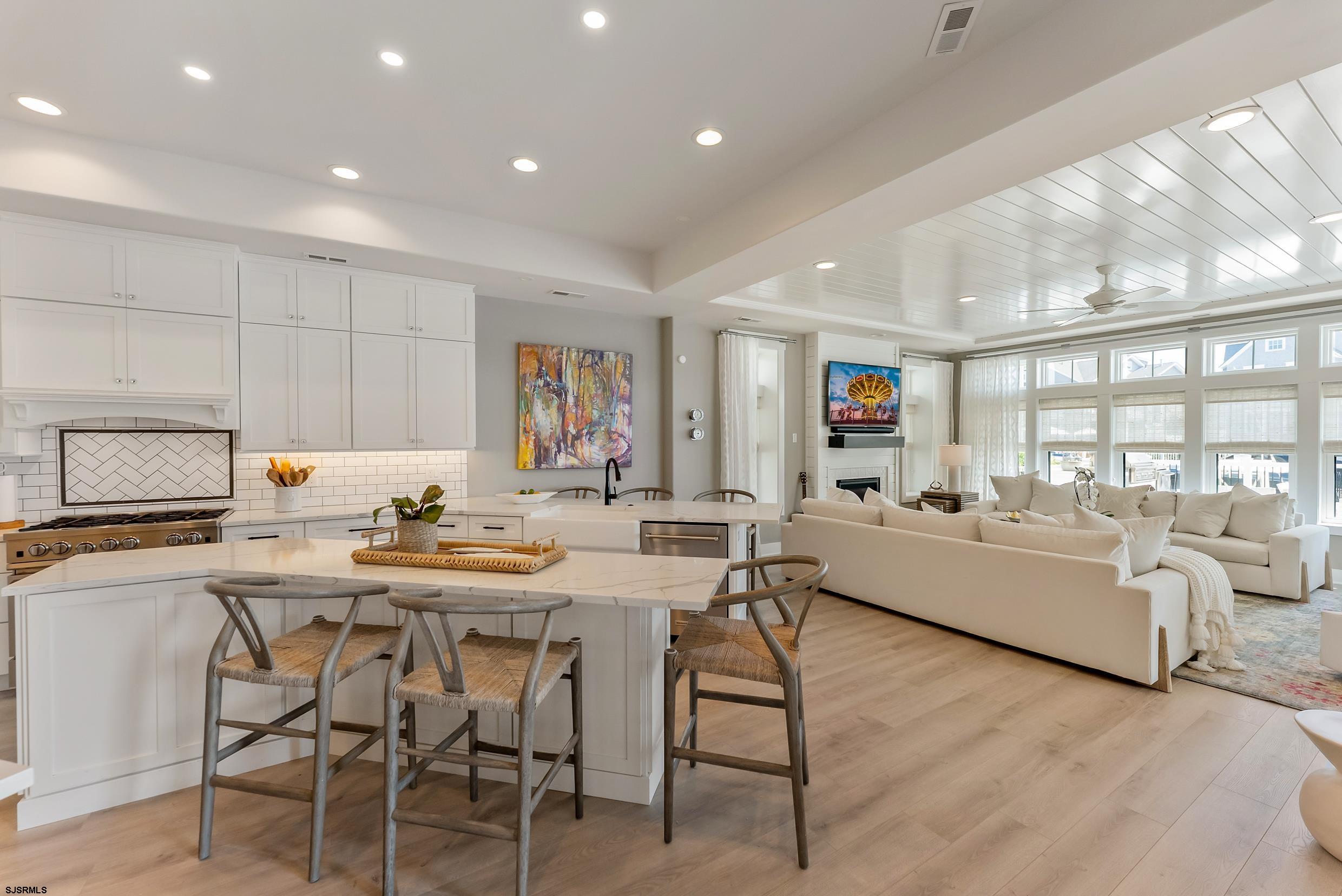 2019 Glenwood Dr