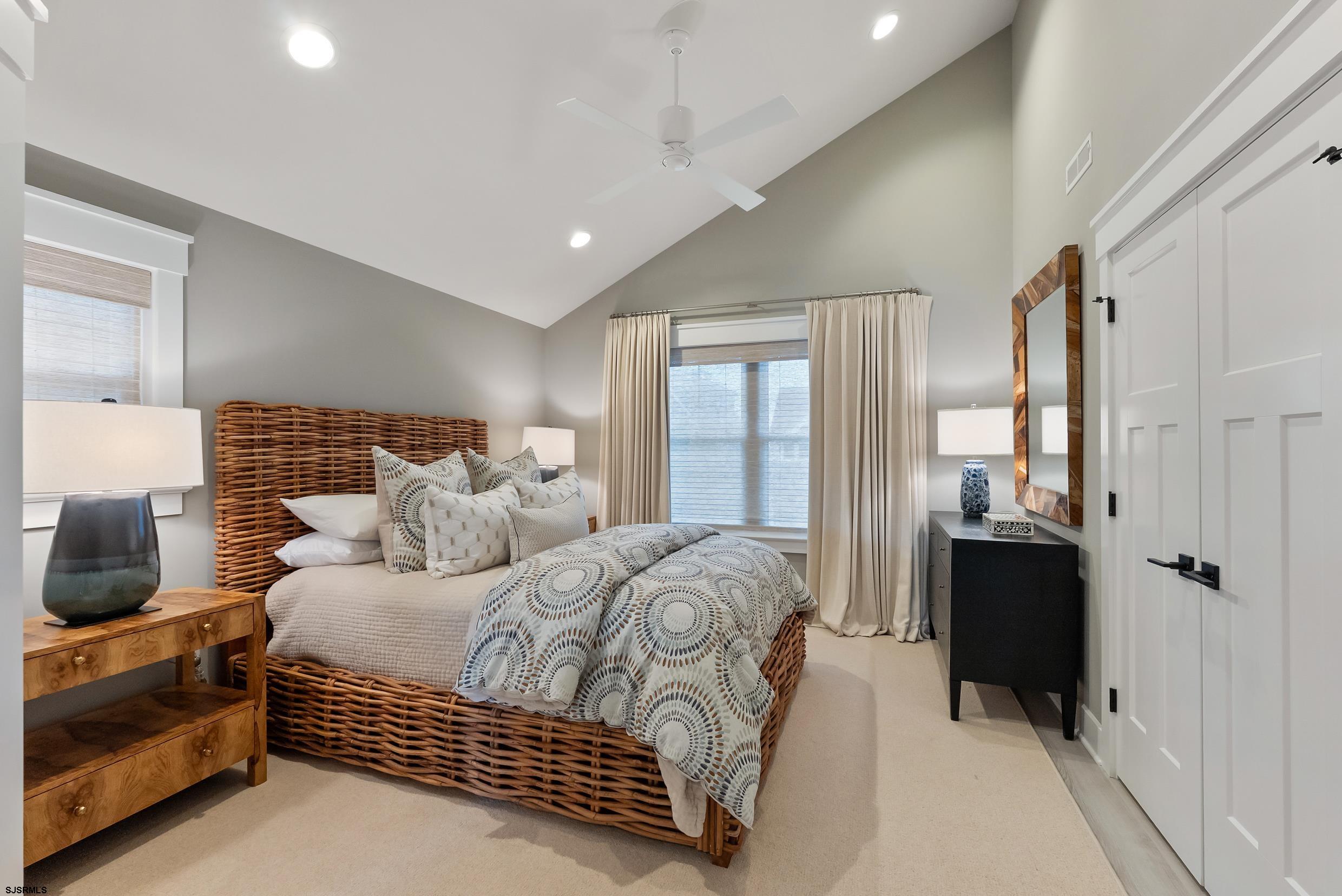 2019 Glenwood Dr