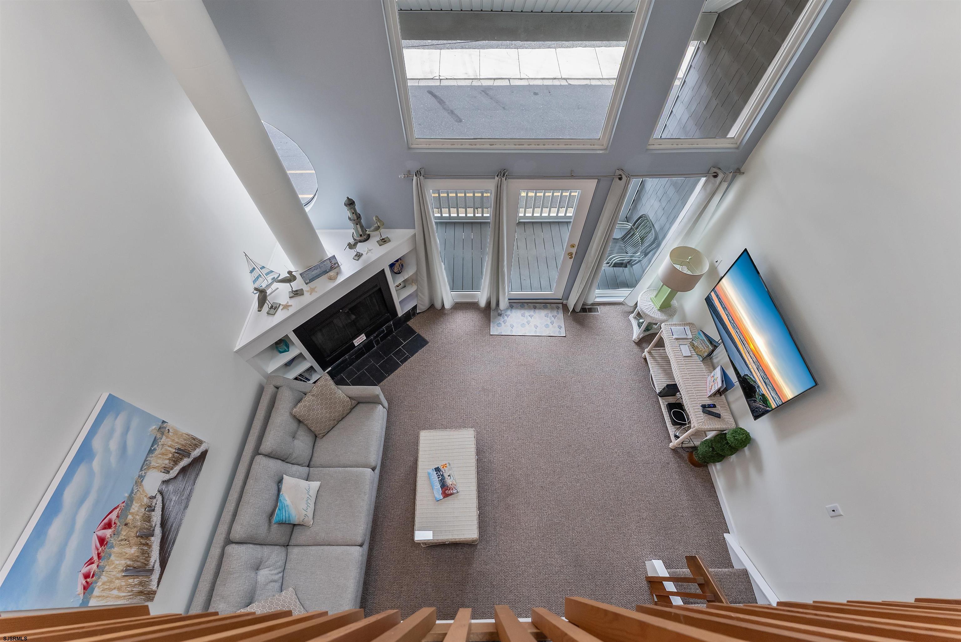 843 Plymouth Pl Pl Unit: 843