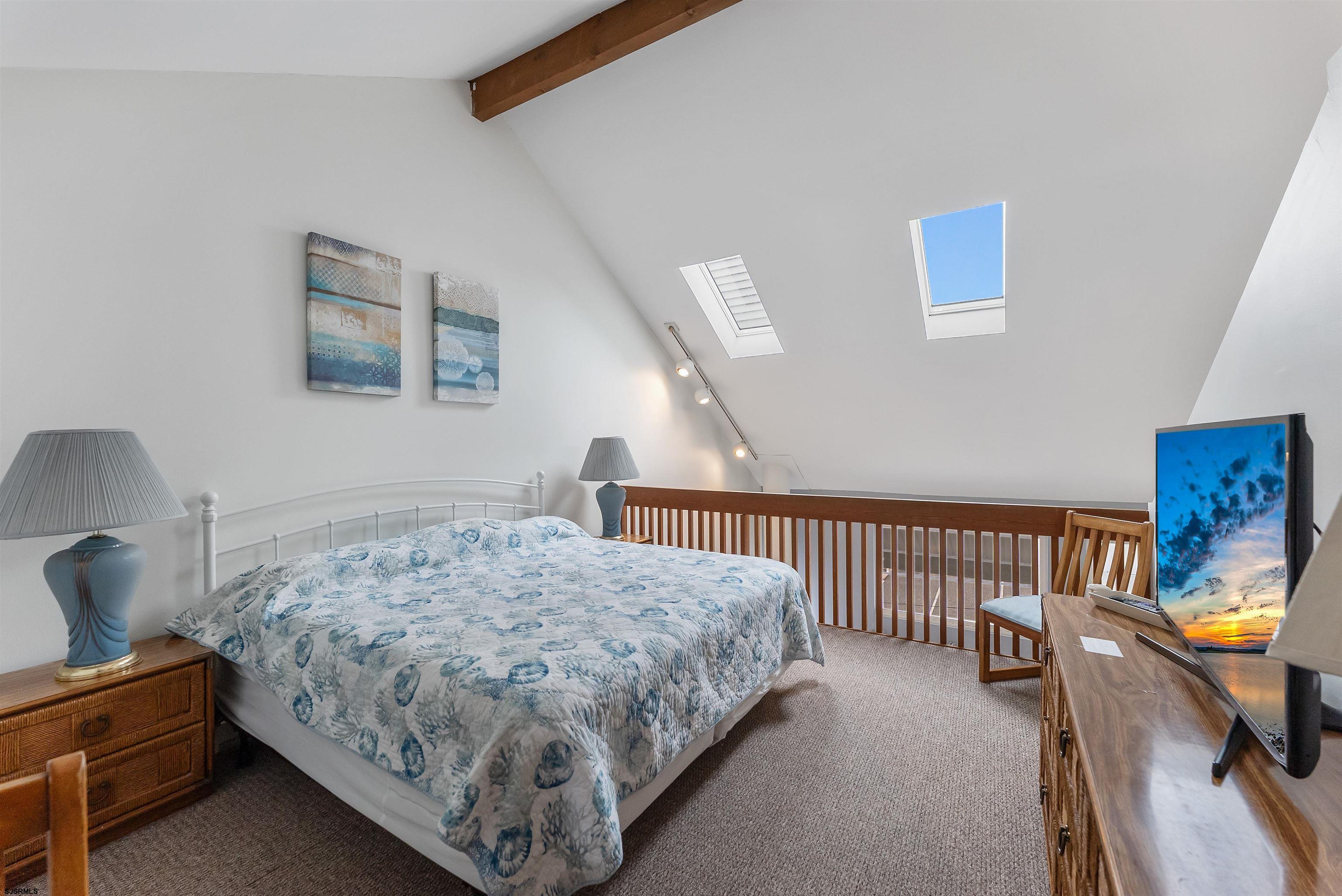 843 Plymouth Pl Pl Unit: 843