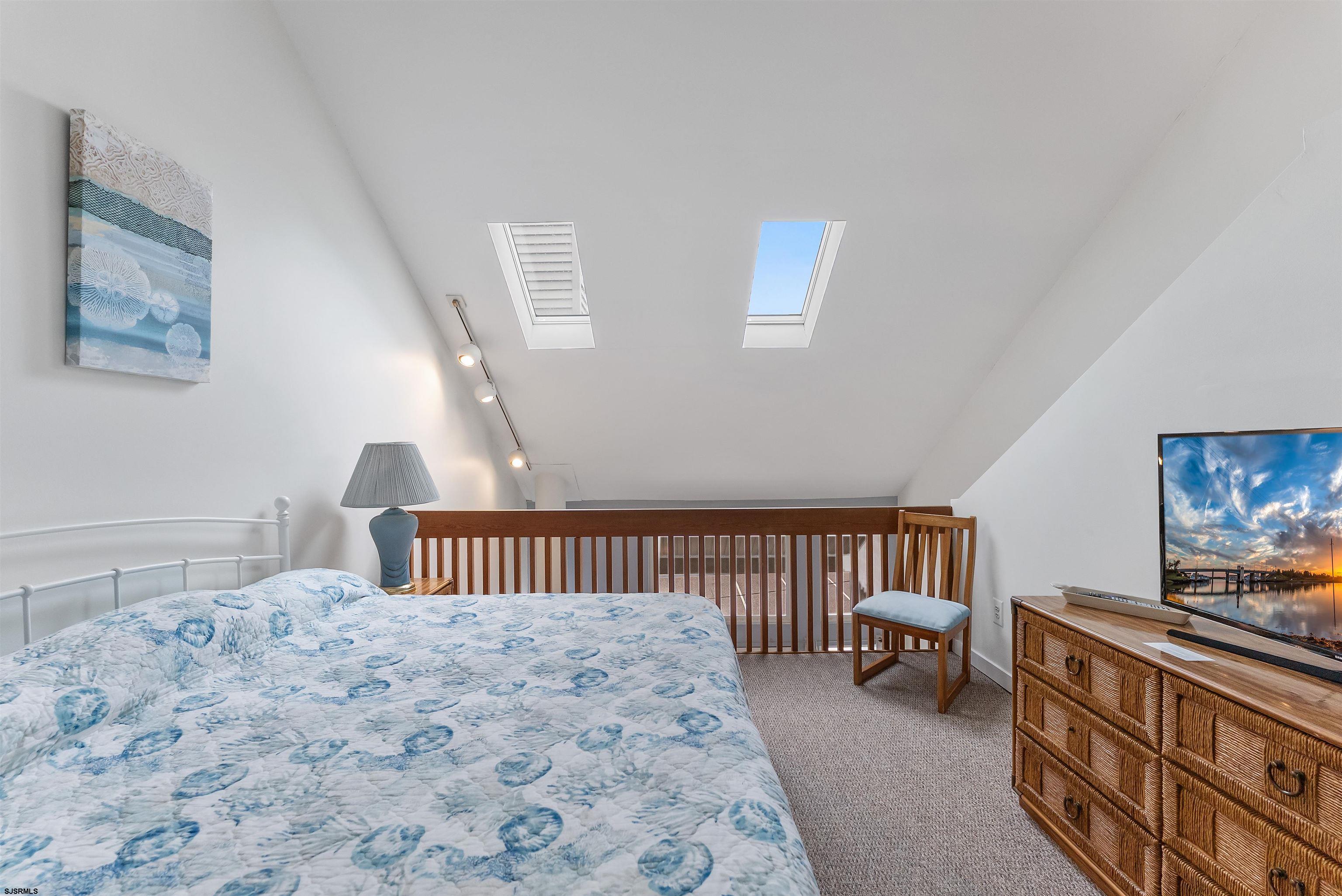 843 Plymouth Pl Pl Unit: 843