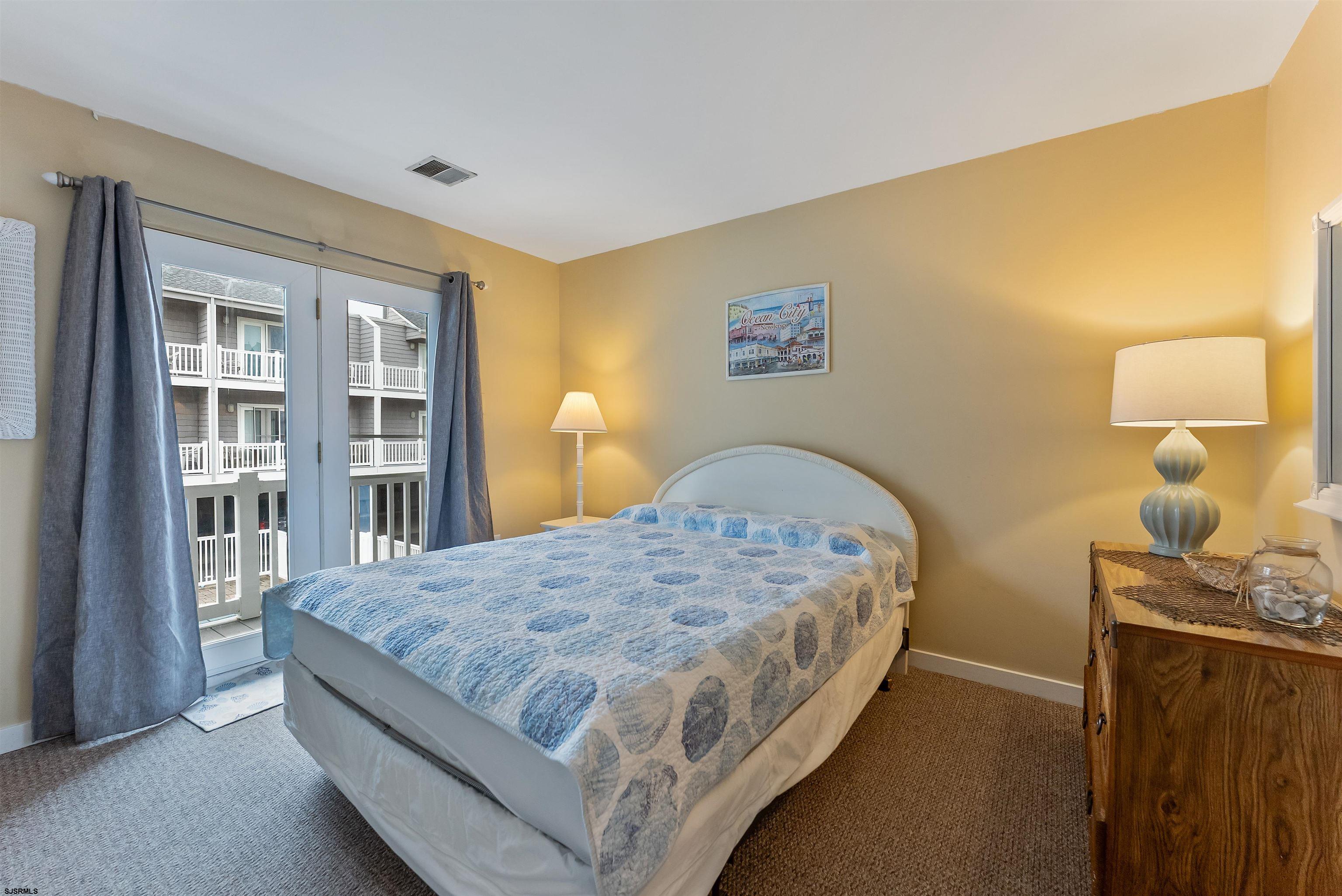 843 Plymouth Pl Pl Unit: 843