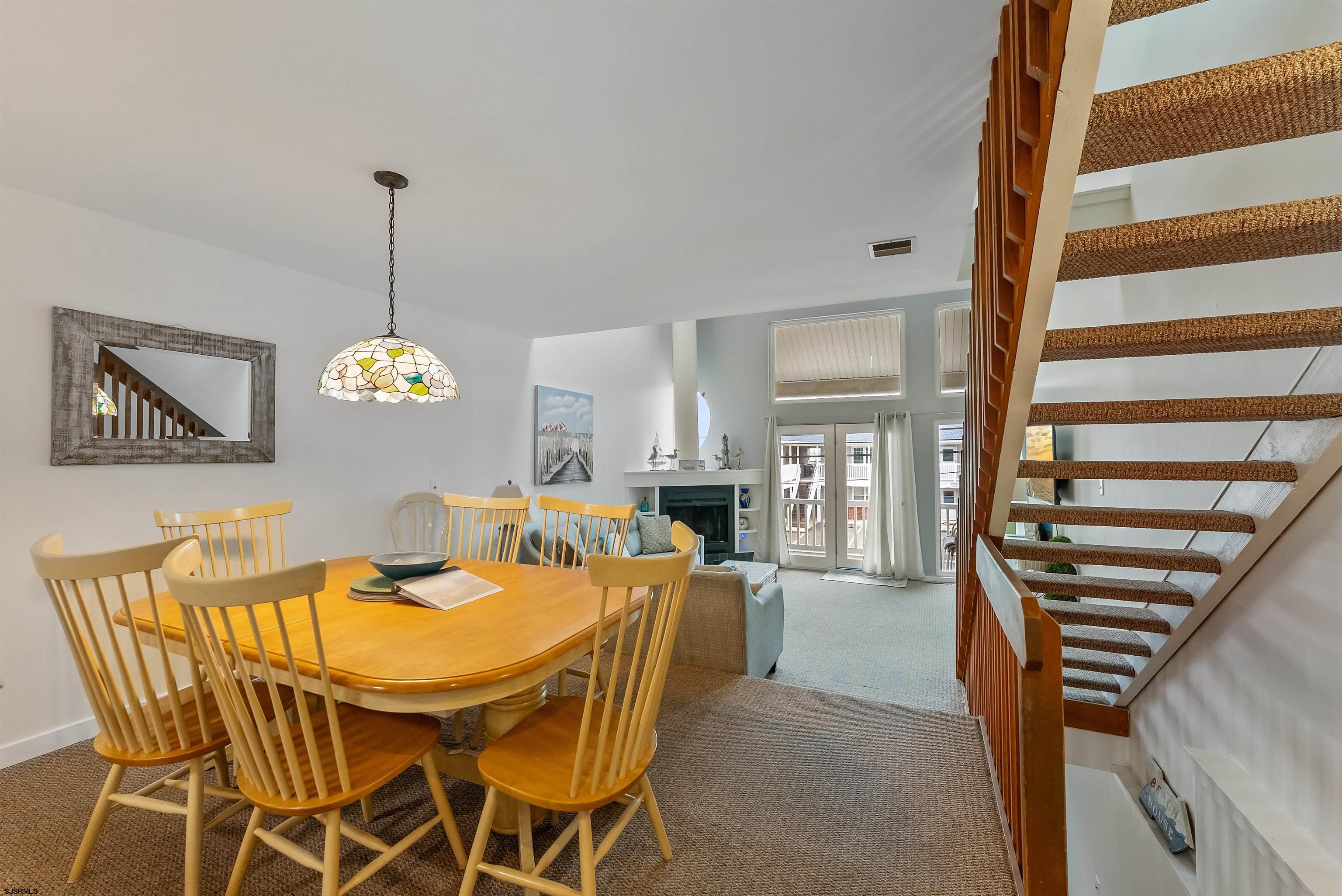 843 Plymouth Pl Pl Unit: 843