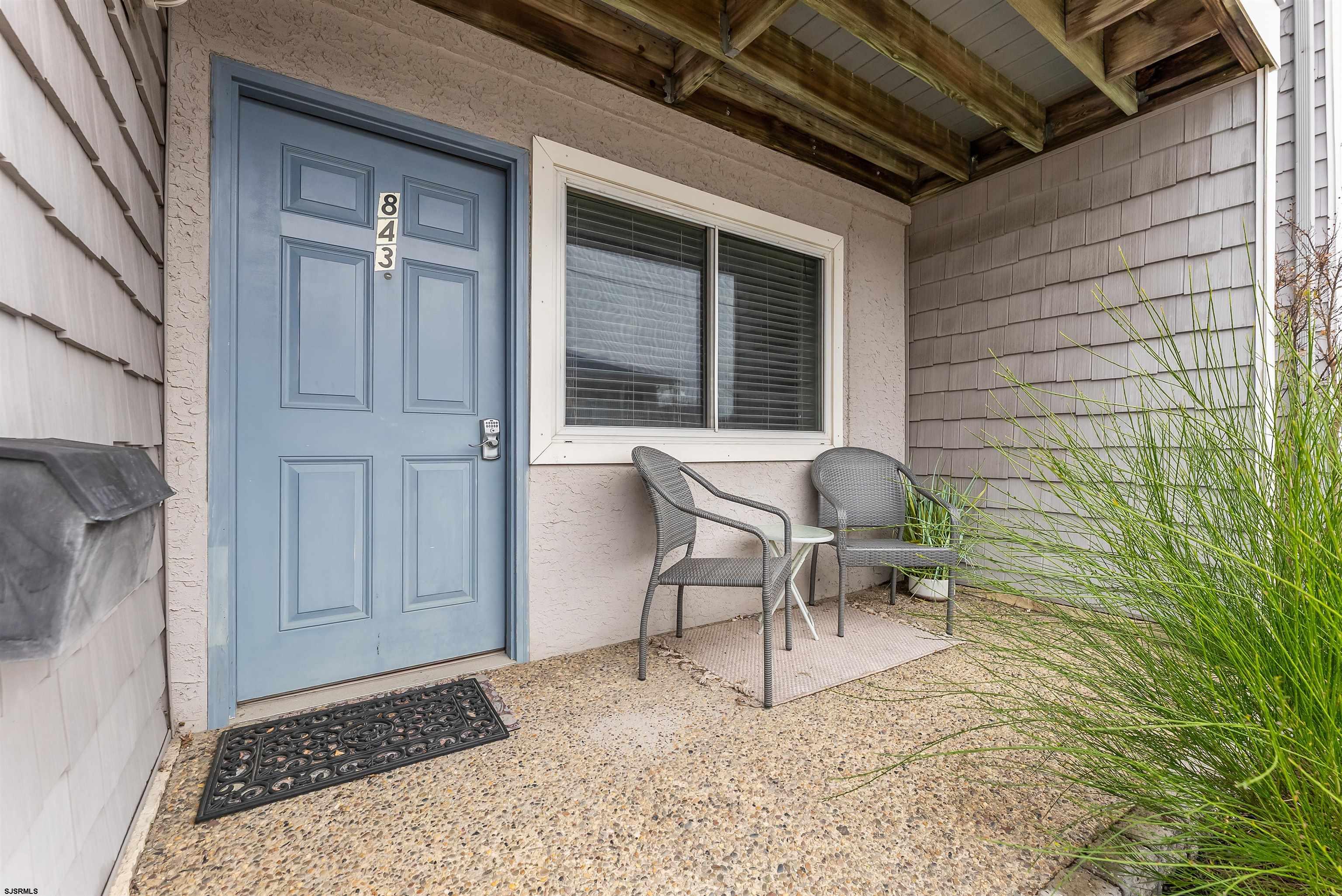 843 Plymouth Pl Pl Unit: 843