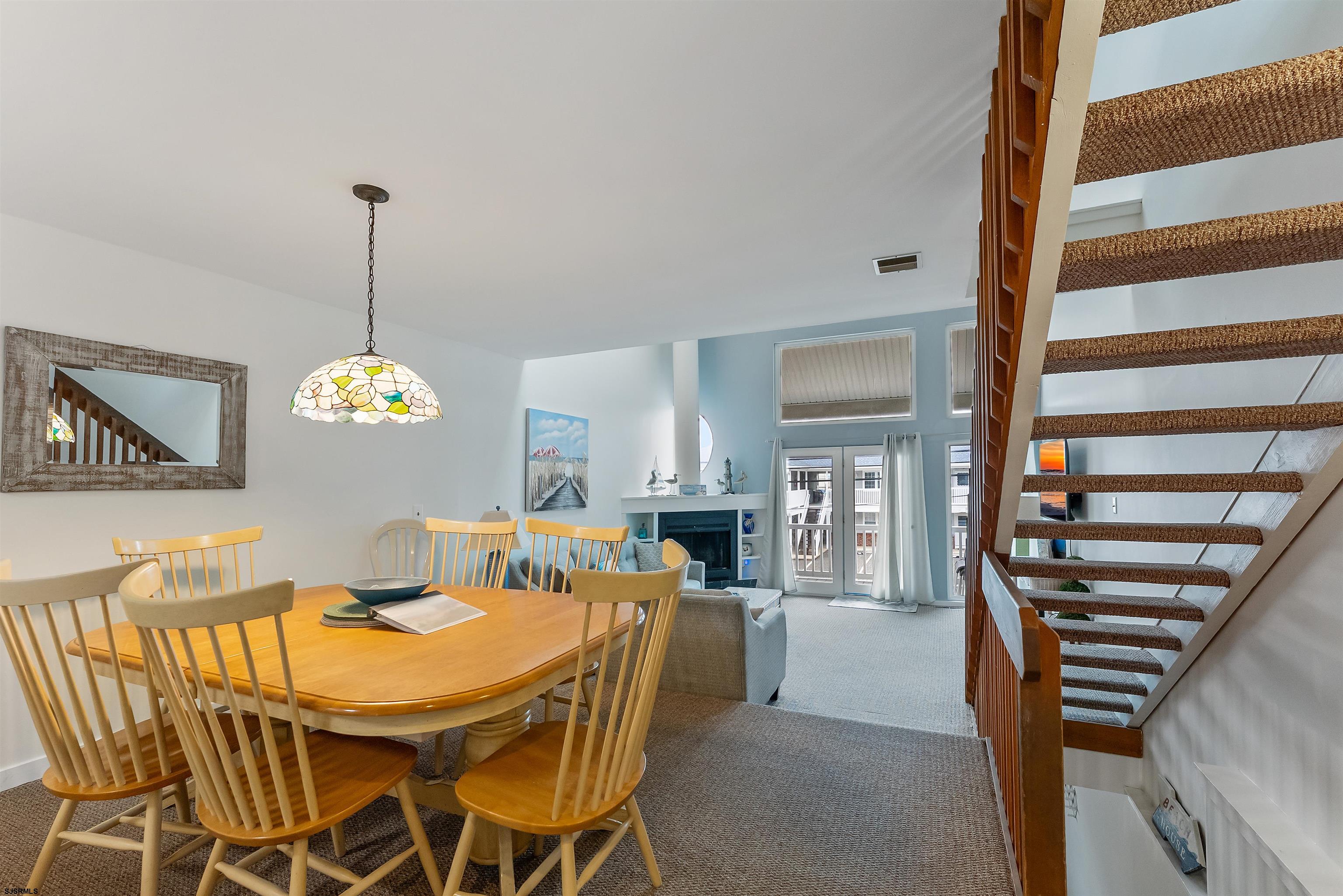 843 Plymouth Pl Pl Unit: 843