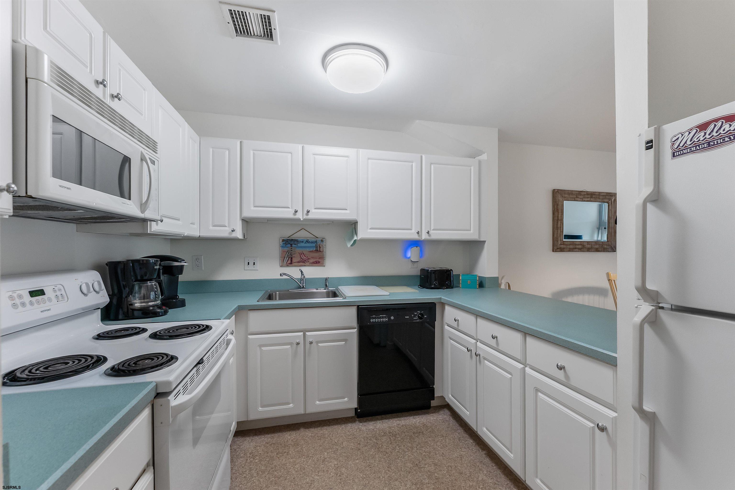 843 Plymouth Pl Pl Unit: 843