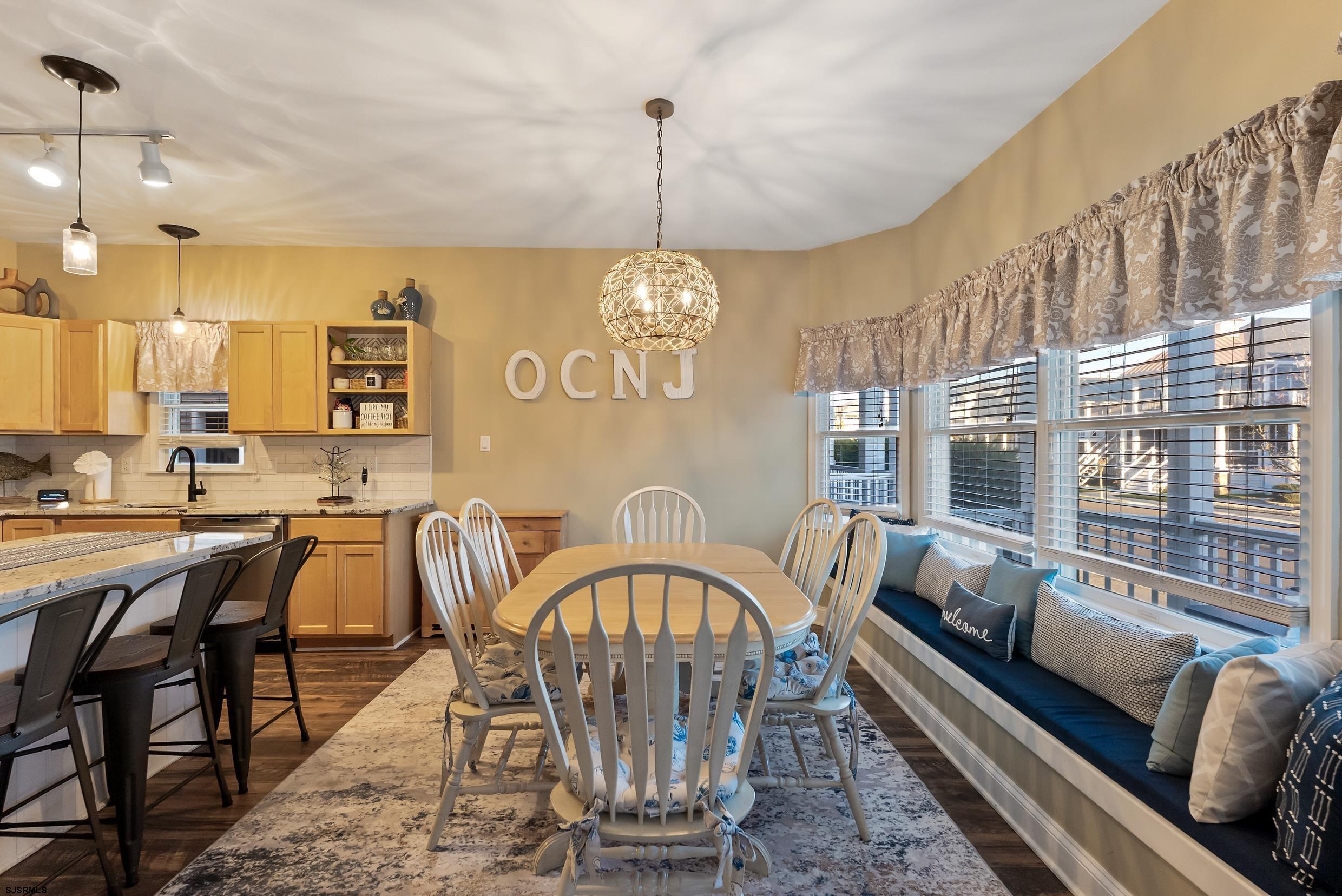 1826 Asbury Ave Unit: 1st Floor