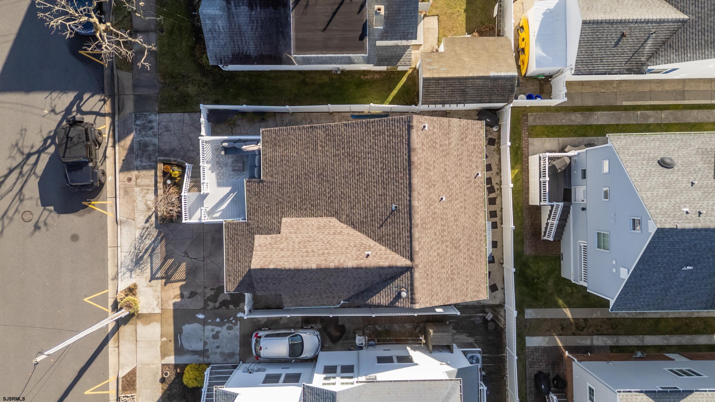 22 N 30th Ave