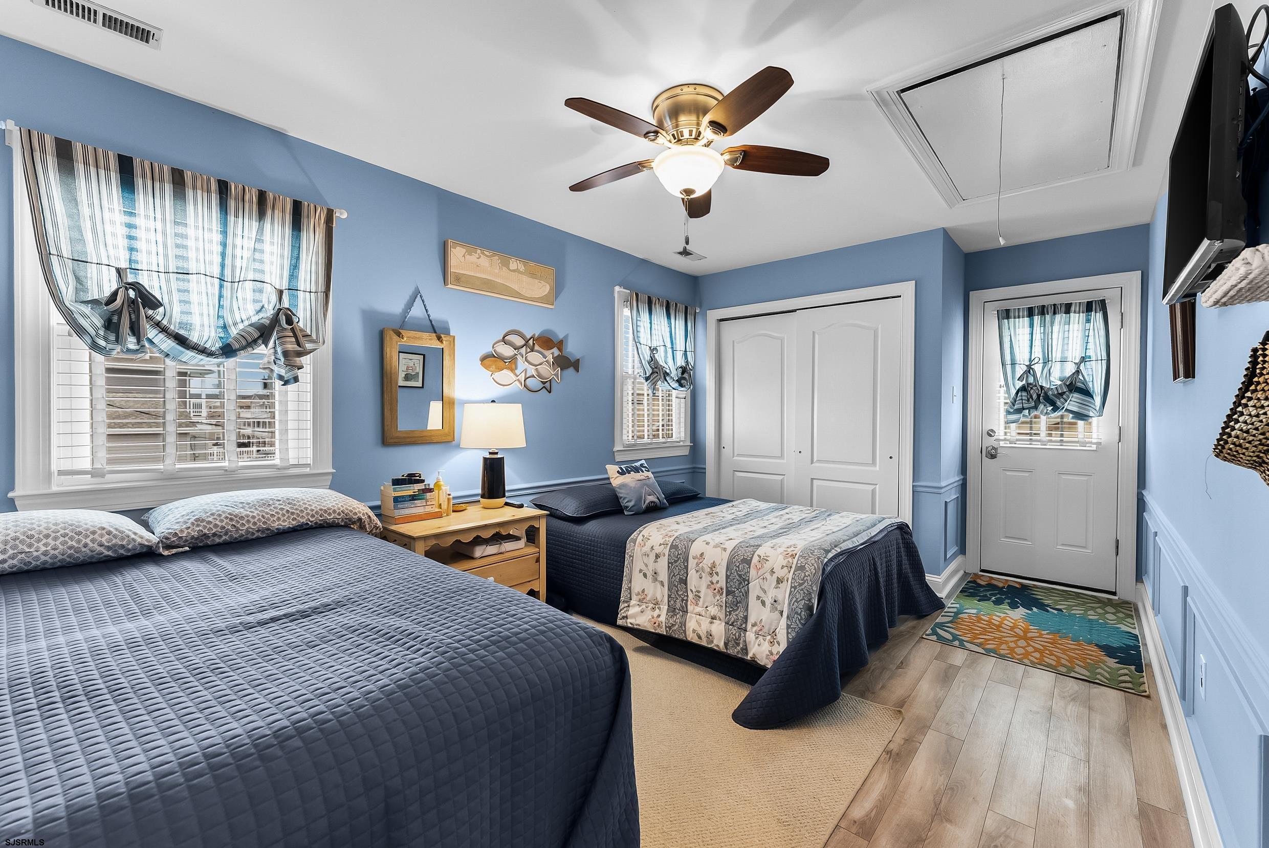 3955 West Ave Unit: 2nd Fl