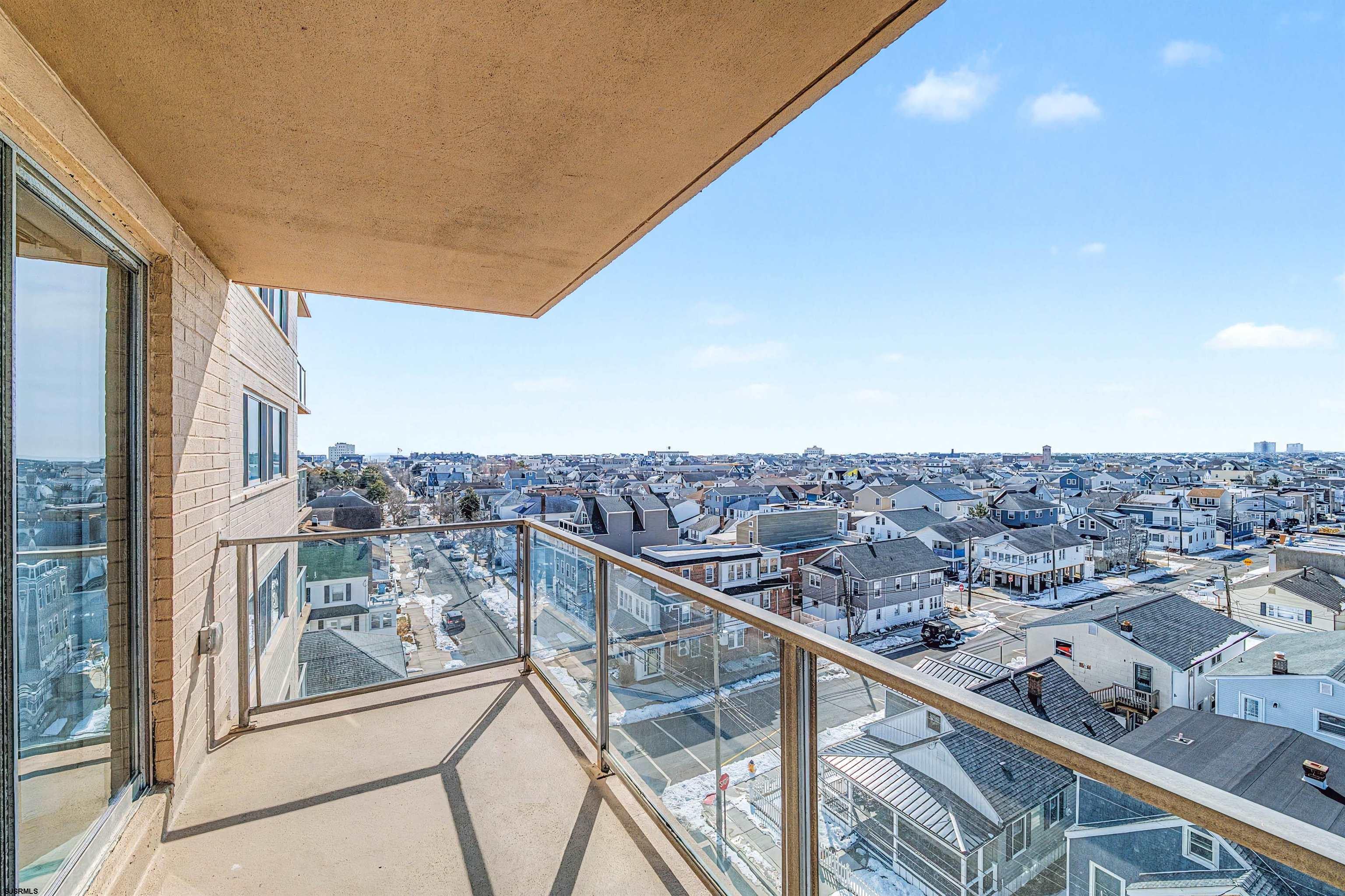 6101 Monmouth Ave Unit: 703