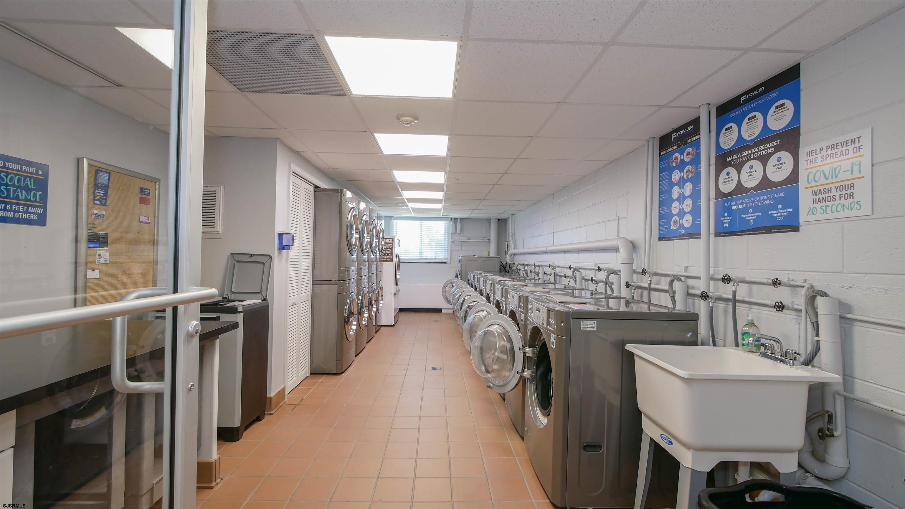 6101 Monmouth Ave Unit: 703