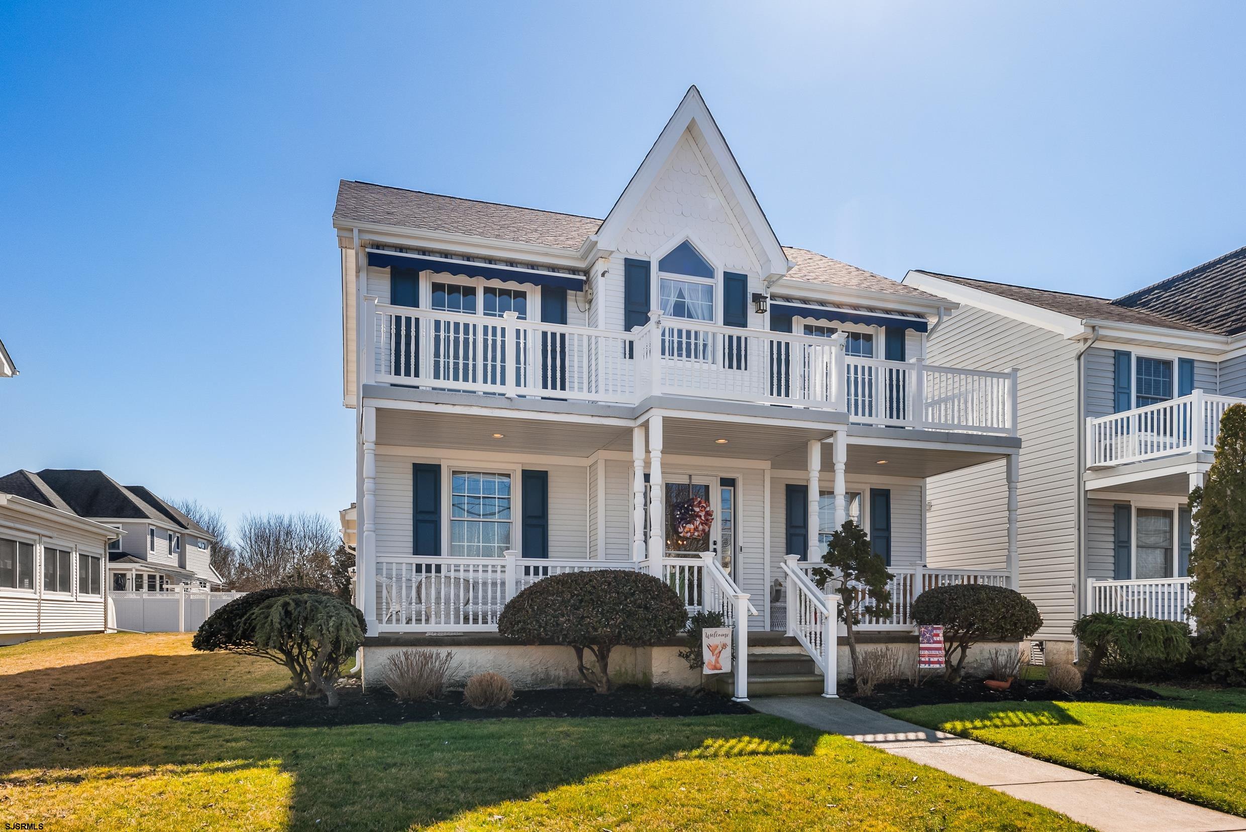 2537 Bay Ave